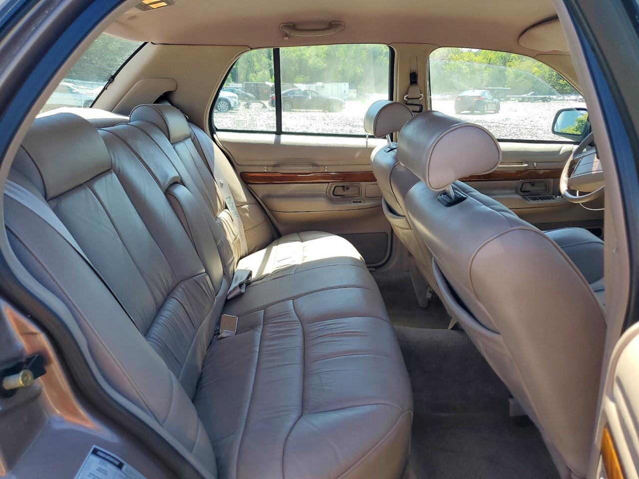 1992 Mercury Grand Marquis Tan vin: 2MECM75W4NX684937