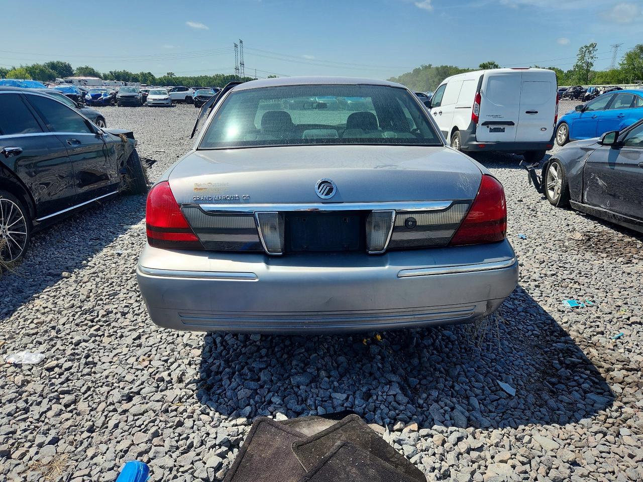 2006 Mercury Grand Marquis Gs Gray vin: 2MEFM74V06X646175