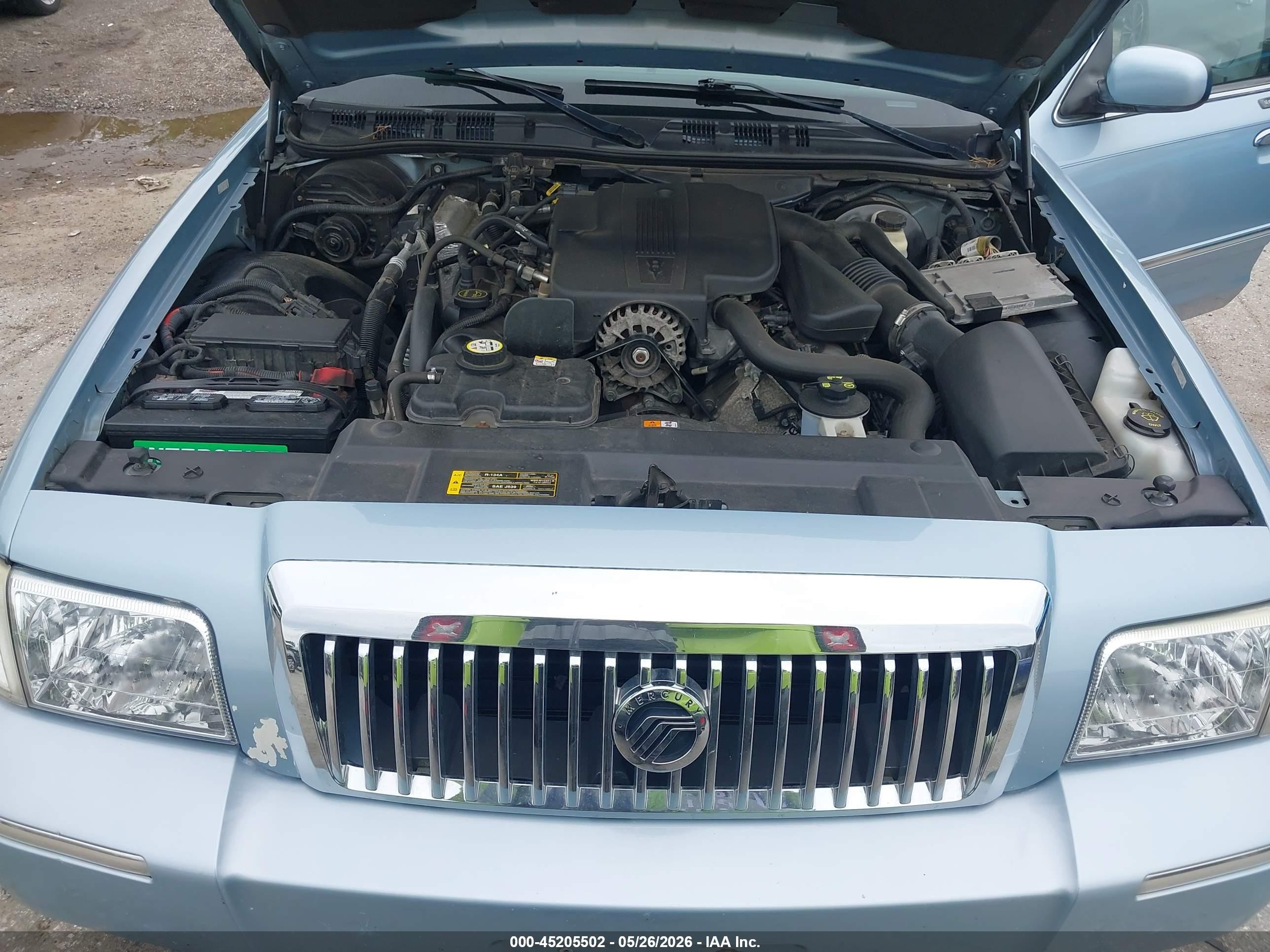2008 Mercury Grand Marquis Gs Light Blue vin: 2MEFM74V18X611082