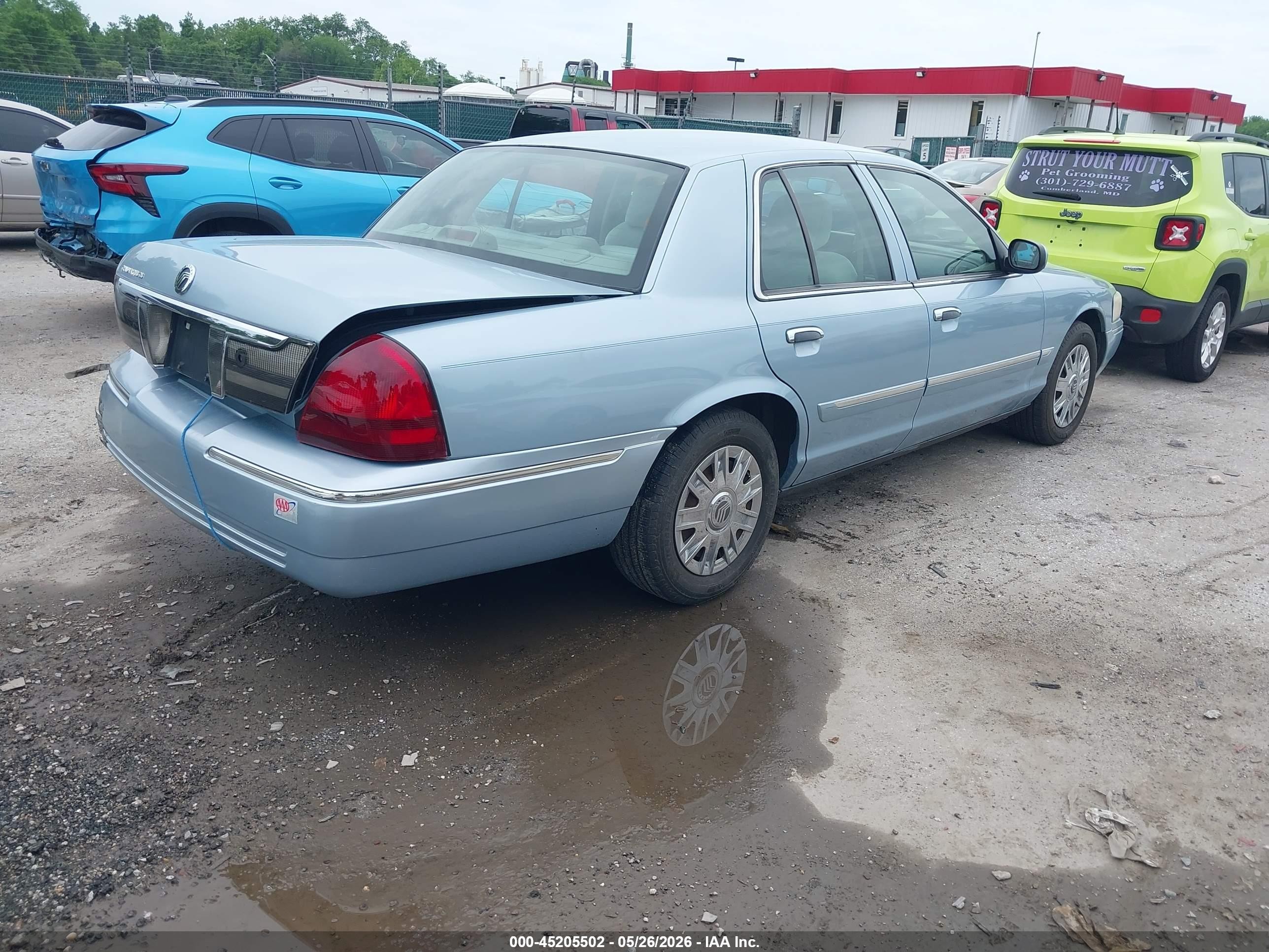 2008 Mercury Grand Marquis Gs Light Blue vin: 2MEFM74V18X611082