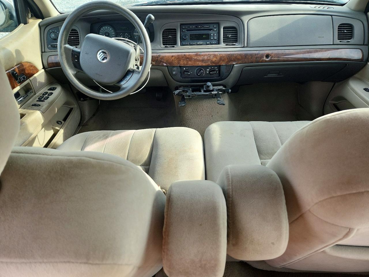 2006 Mercury Grand Marquis Gs Tan vin: 2MEFM74V26X618054