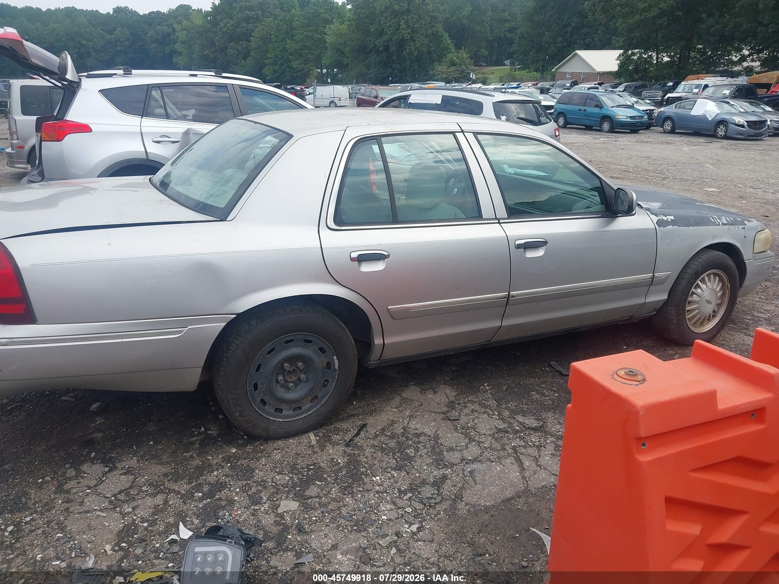 2006 Mercury Grand Marquis Gs Gray vin: 2MEFM74V26X619978