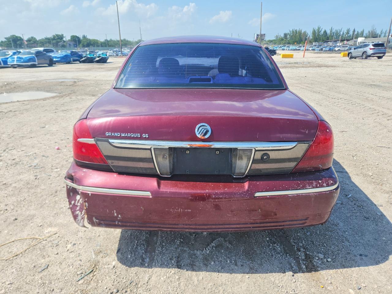 2007 Mercury Grand Marquis Gs Burgundy vin: 2MEFM74V27X620484