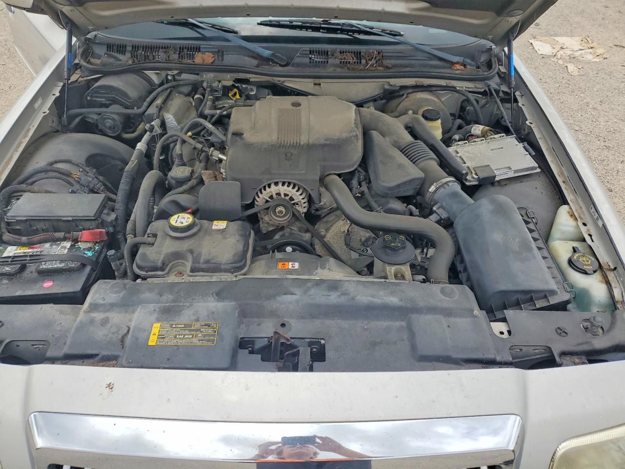 2008 Mercury Grand Marquis Gs Серебряный vin: 2MEFM74V28X615674