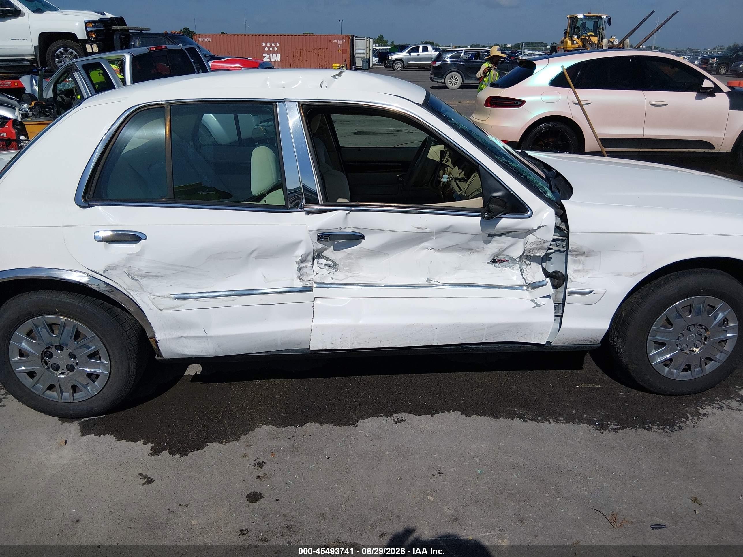 2006 Mercury Grand Marquis Gs White vin: 2MEFM74V36X612733