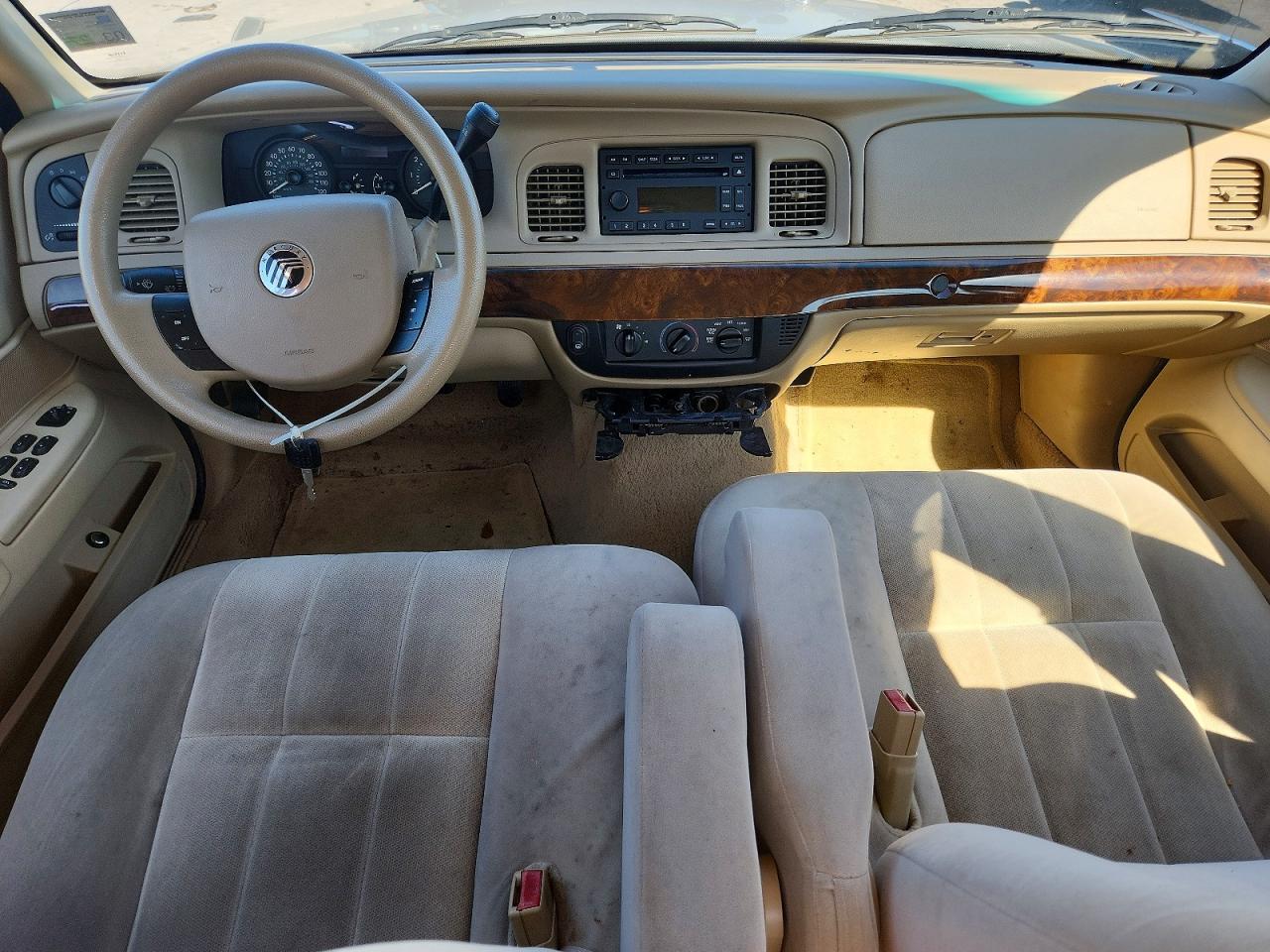 2006 Mercury Grand Marquis Gs Beige vin: 2MEFM74V36X617897