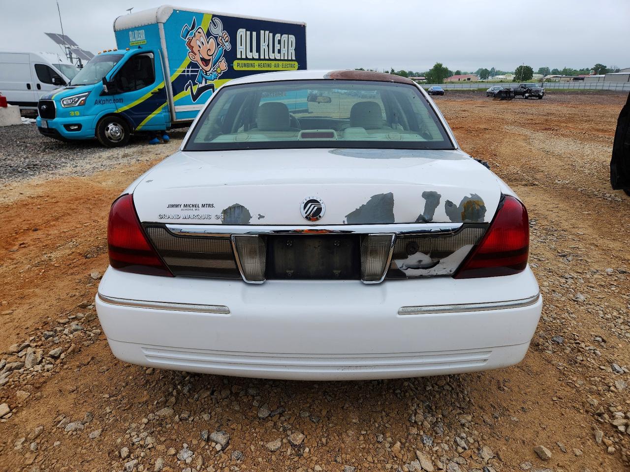 2006 Mercury Grand Marquis Gs White vin: 2MEFM74V36X649779