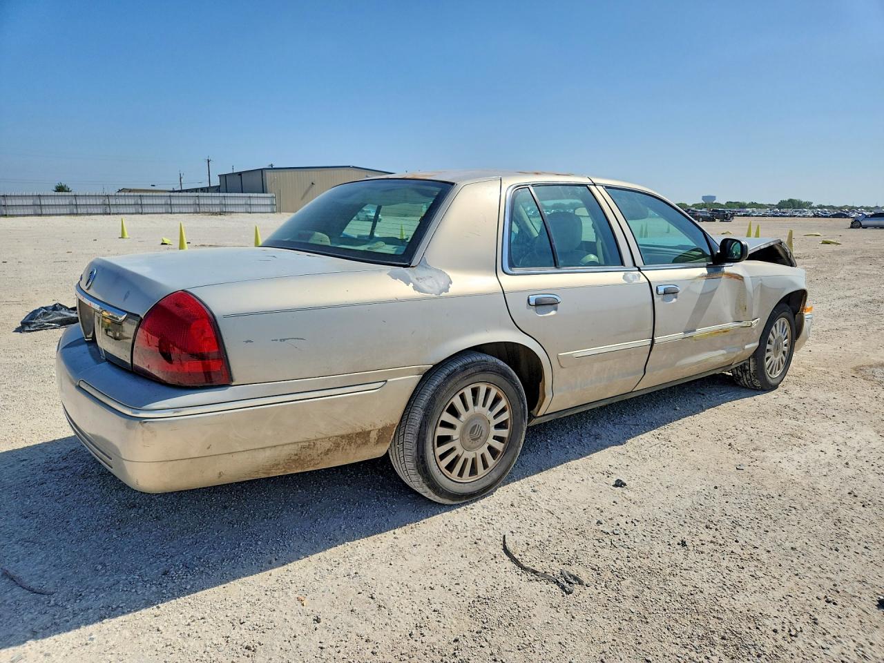 2008 Mercury Grand Marquis Gs Tan vin: 2MEFM74V38X620804