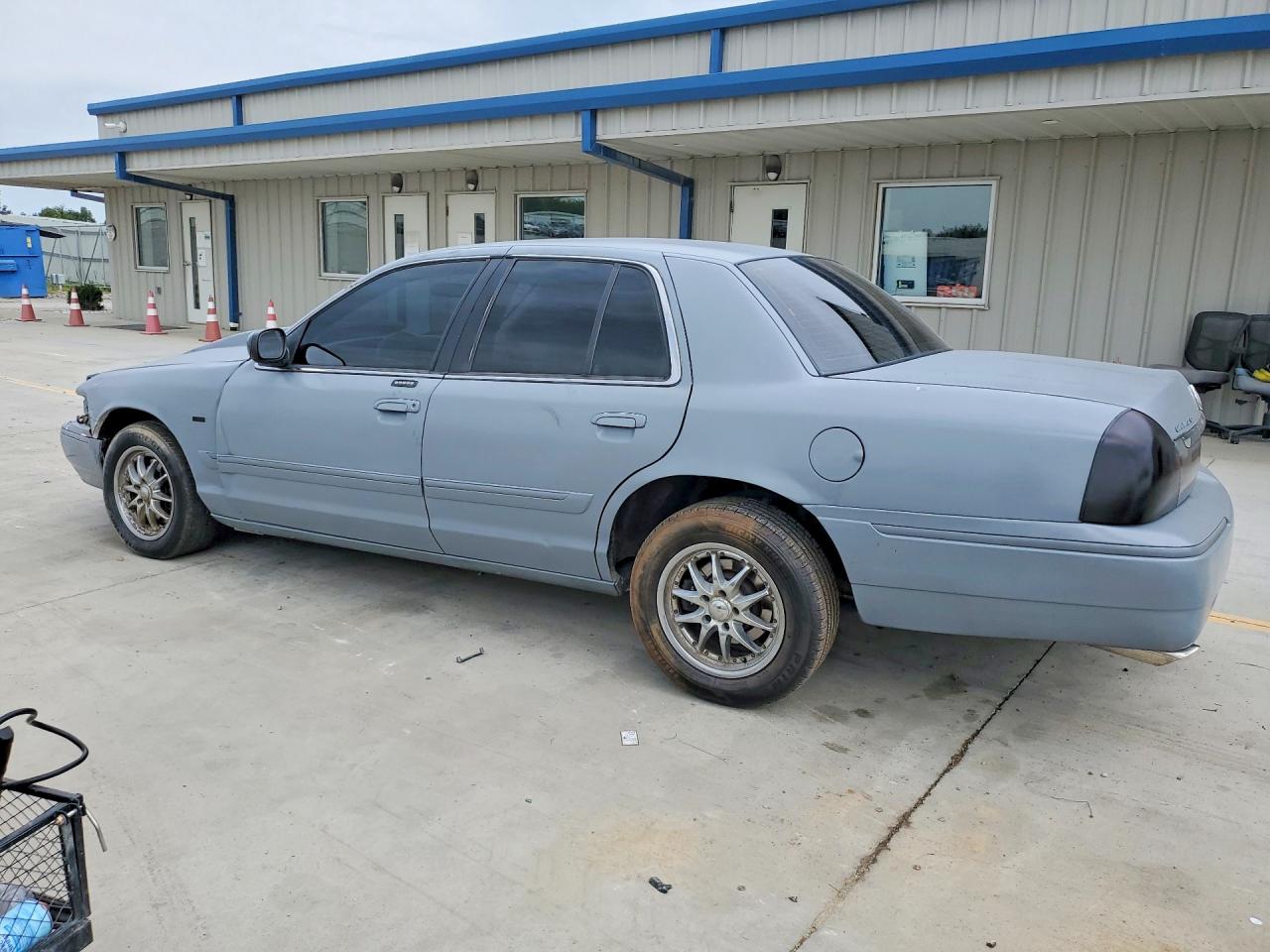 2007 Mercury Grand Marquis Gs Gray vin: 2MEFM74V47X616016