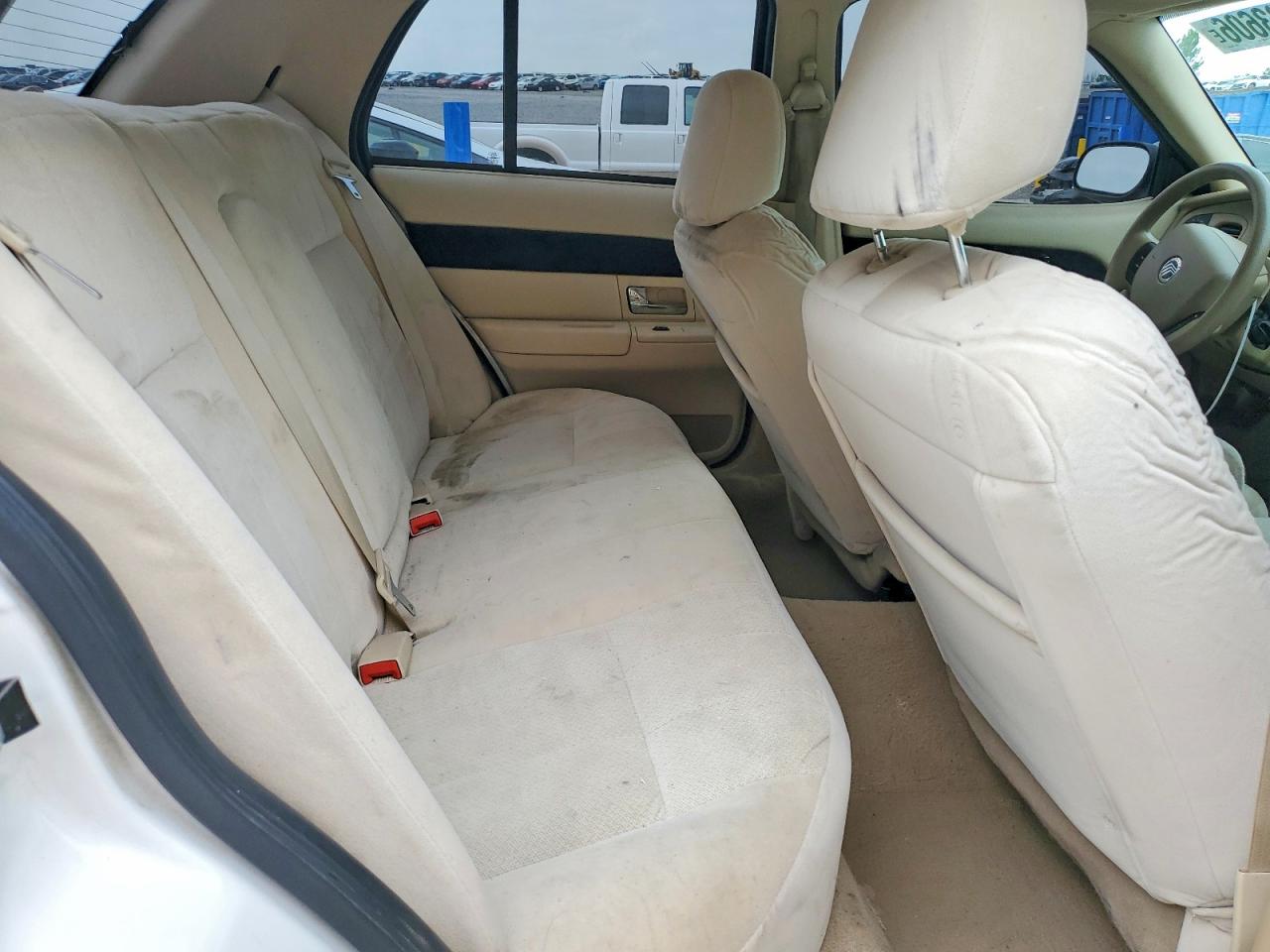 2007 Mercury Grand Marquis Gs Gray vin: 2MEFM74V47X616016