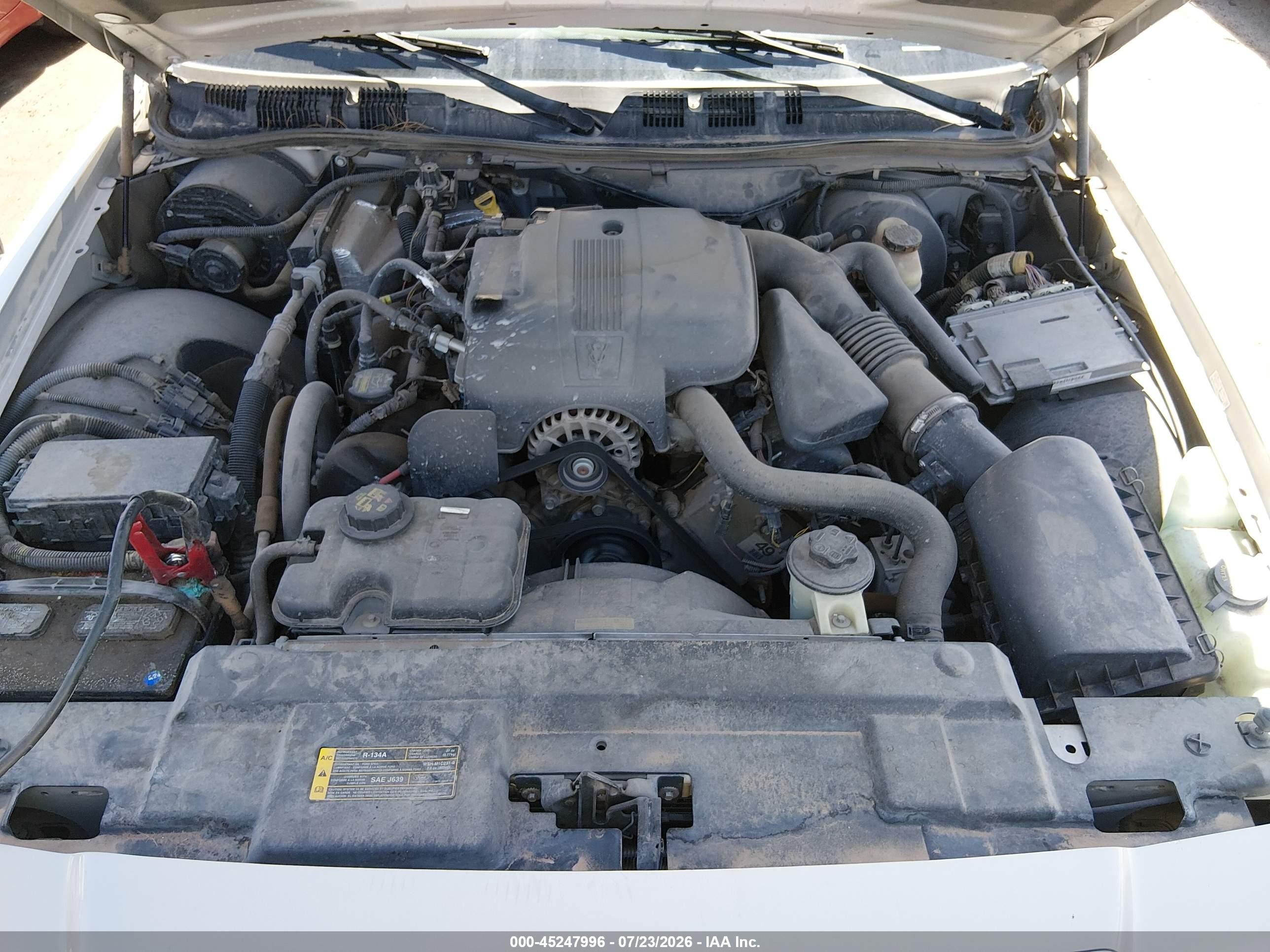 2008 Mercury Grand Marquis Gs Silver vin: 2MEFM74V48X658364