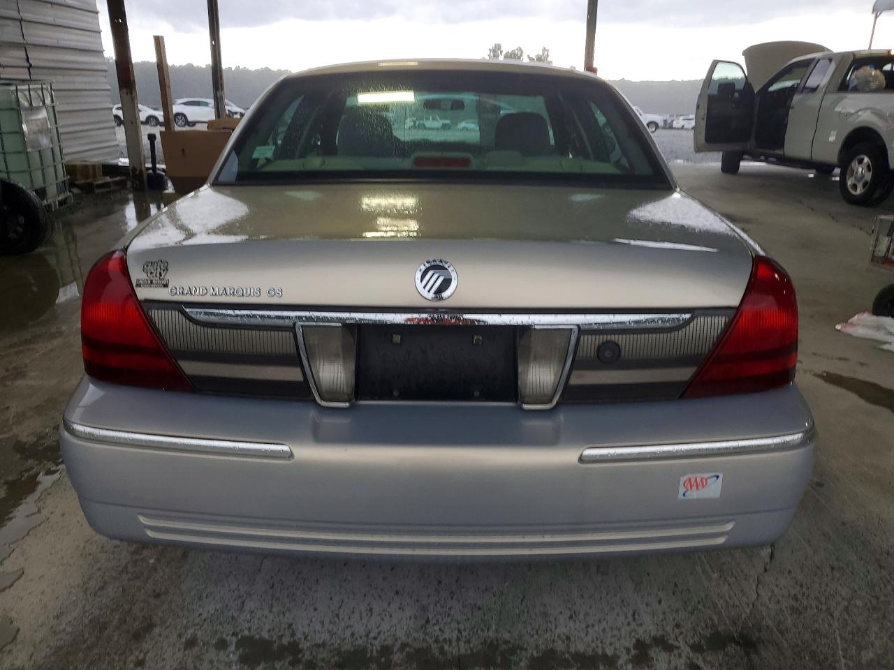 2006 Mercury Grand Marquis Gs Silver vin: 2MEFM74V56X650044