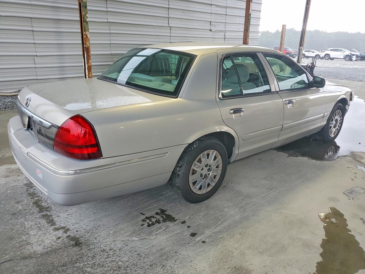 2006 Mercury Grand Marquis Gs Silver vin: 2MEFM74V56X650044