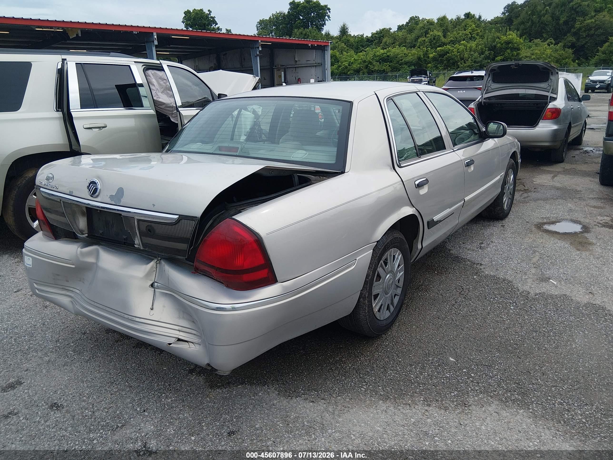 2007 Mercury Grand Marquis Gs Pewter vin: 2MEFM74V57X604974