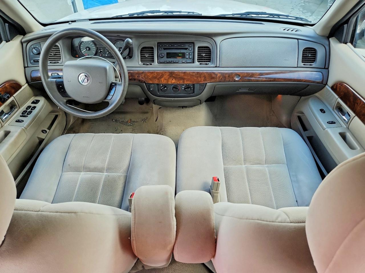 2008 Mercury Grand Marquis Gs White vin: 2MEFM74V58X663170