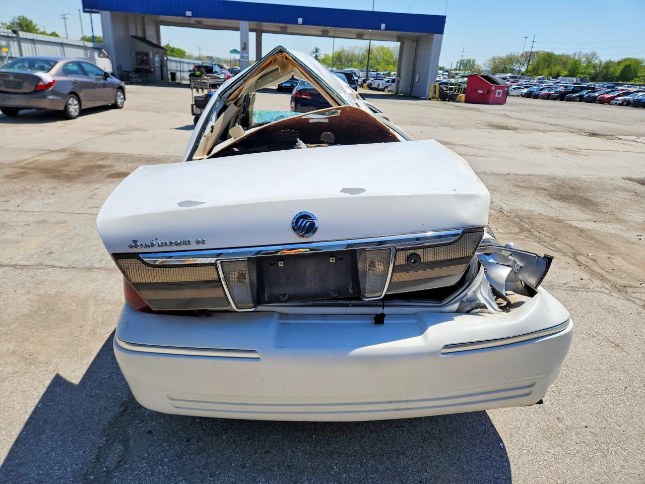 2007 Mercury Grand Marquis Gs White vin: 2MEFM74V77X615331