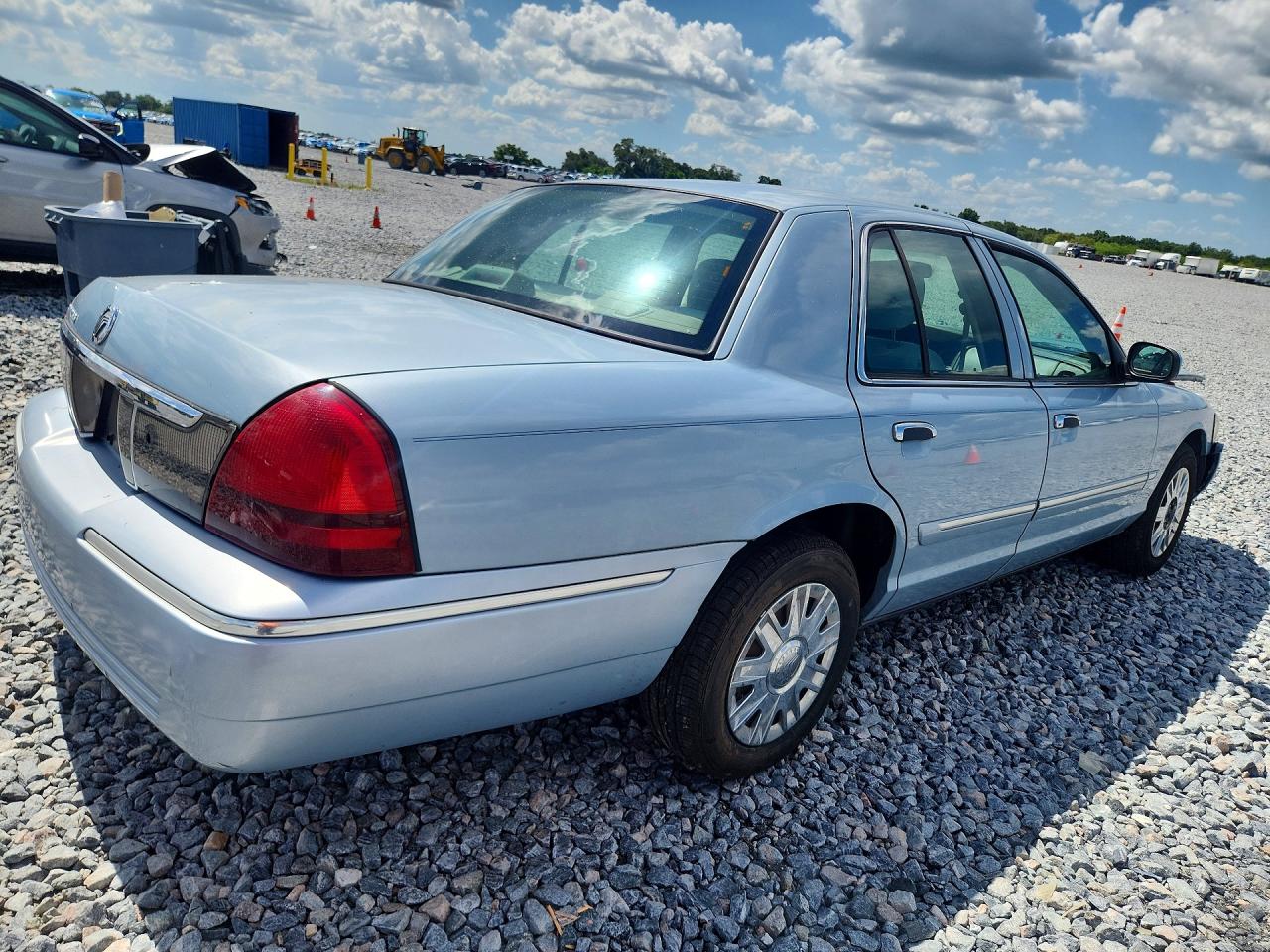 2007 Mercury Grand Marquis Gs Turquoise vin: 2MEFM74V77X634977