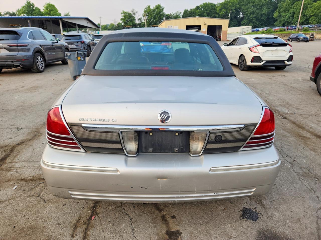 2008 Mercury Grand Marquis Gs Silver vin: 2MEFM74V78X614536
