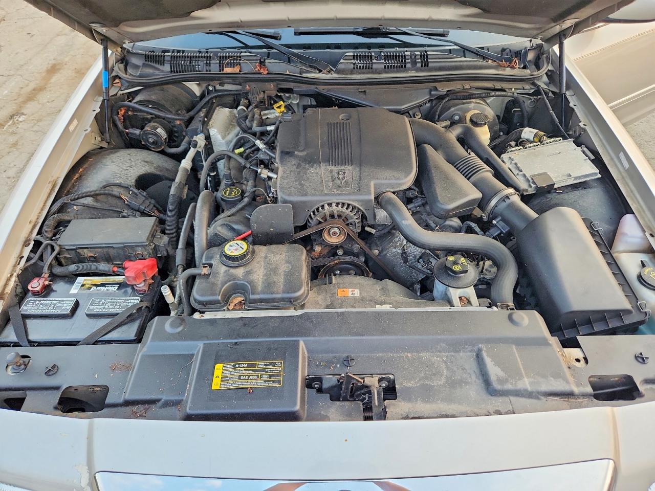 2008 Mercury Grand Marquis Gs Silver vin: 2MEFM74V78X614536