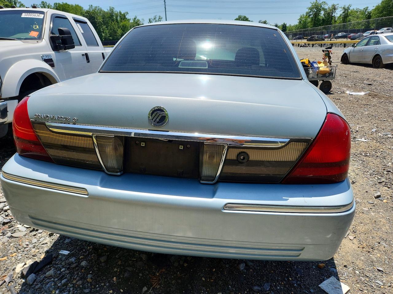 2008 Mercury Grand Marquis Gs Blue vin: 2MEFM74V78X640537