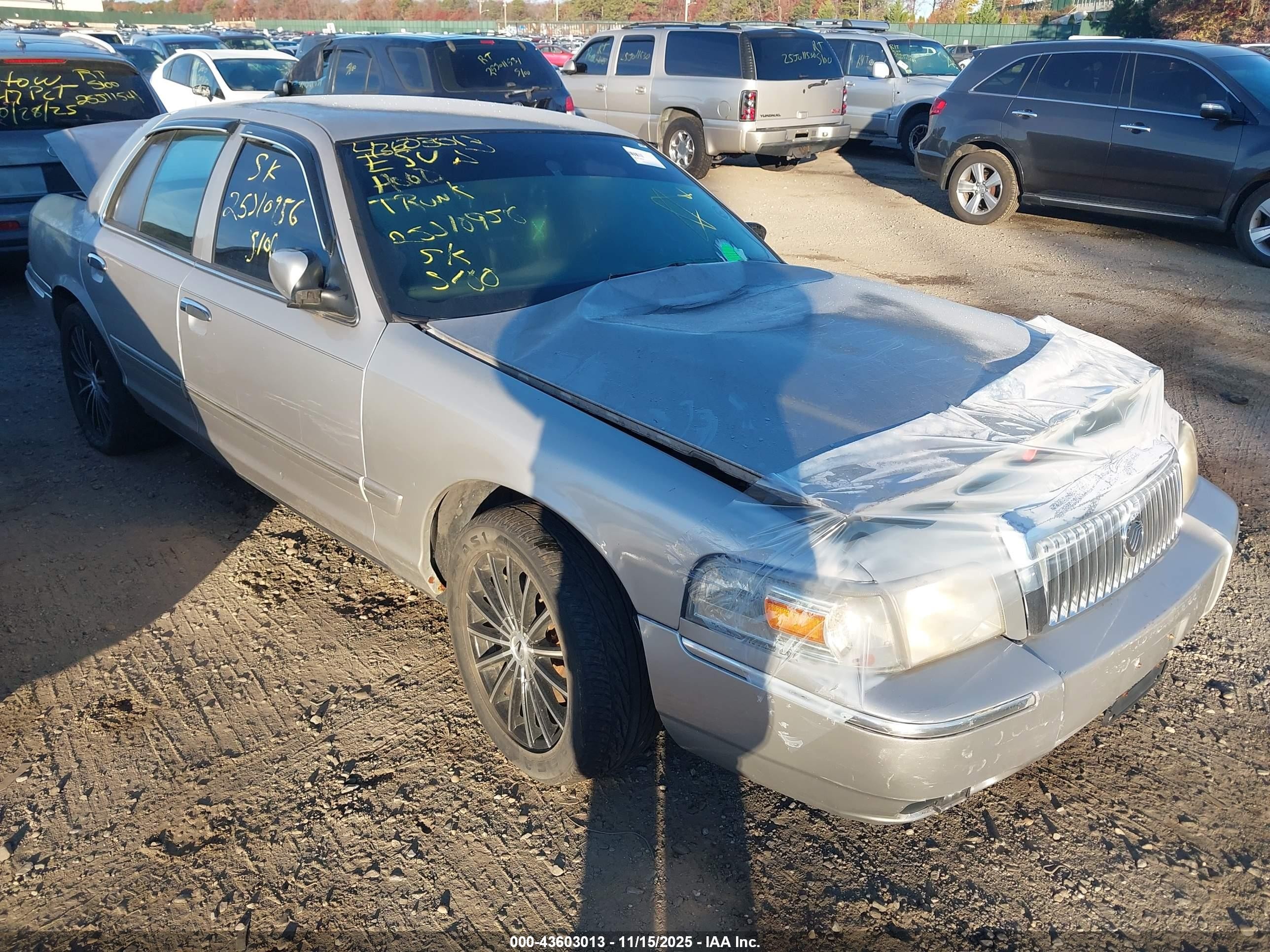 2007 Mercury Grand Marquis Gs Silver vin: 2MEFM74V87X635491