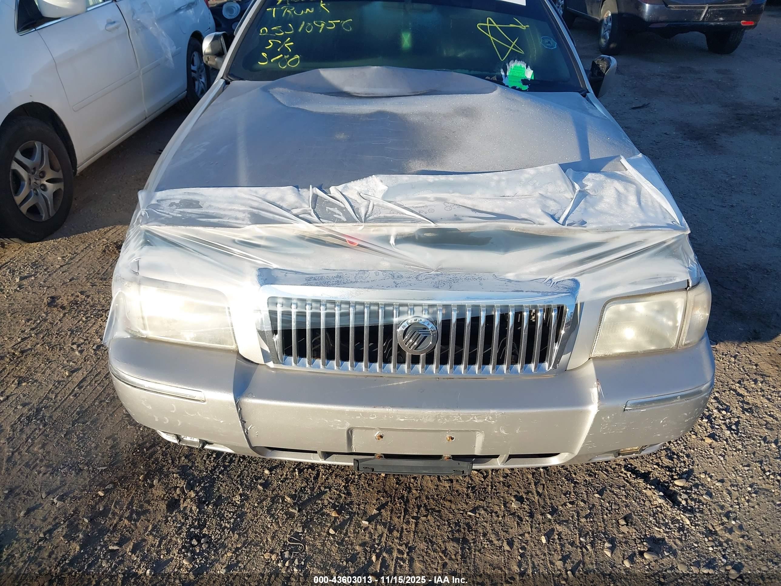 2007 Mercury Grand Marquis Gs Silver vin: 2MEFM74V87X635491