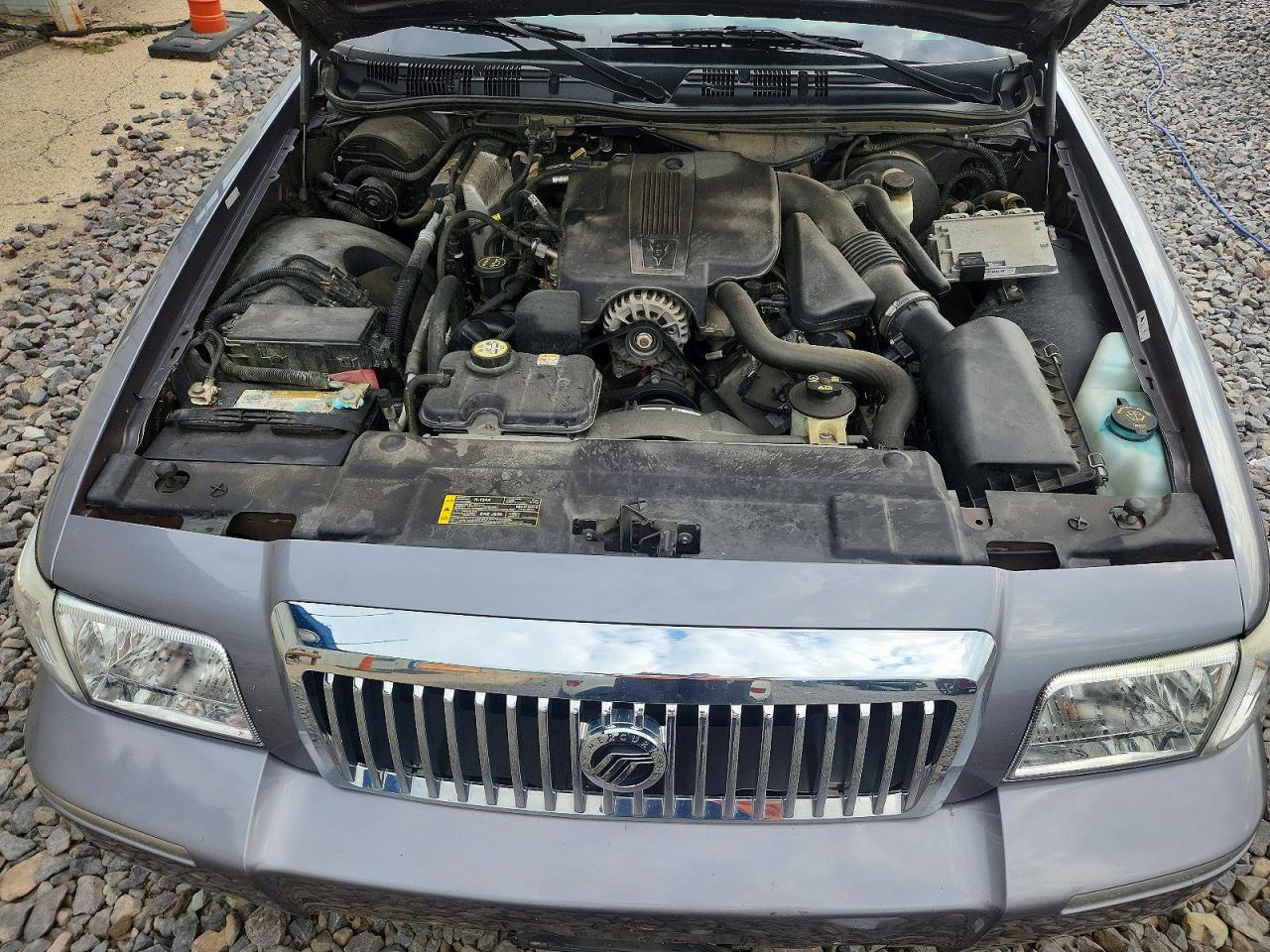 2006 Mercury Grand Marquis Gs Gray vin: 2MEFM74VX6X615290