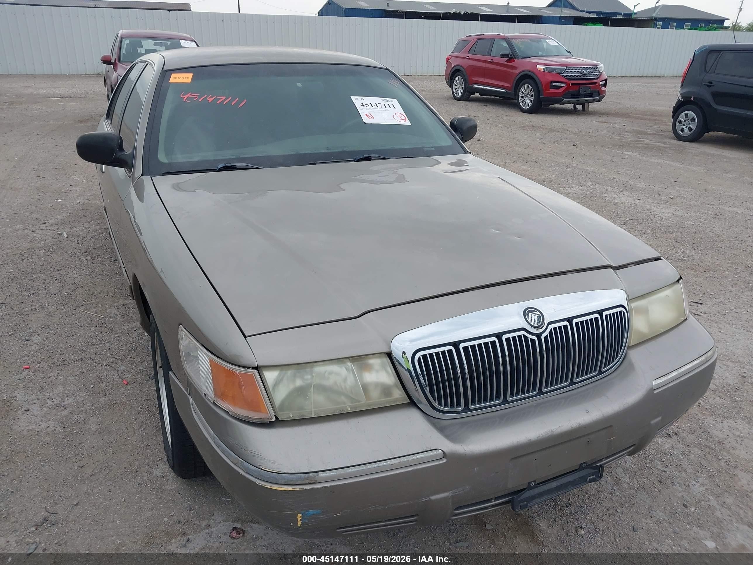 2002 Mercury Grand Marquis Gs Brown vin: 2MEFM74W02X621134