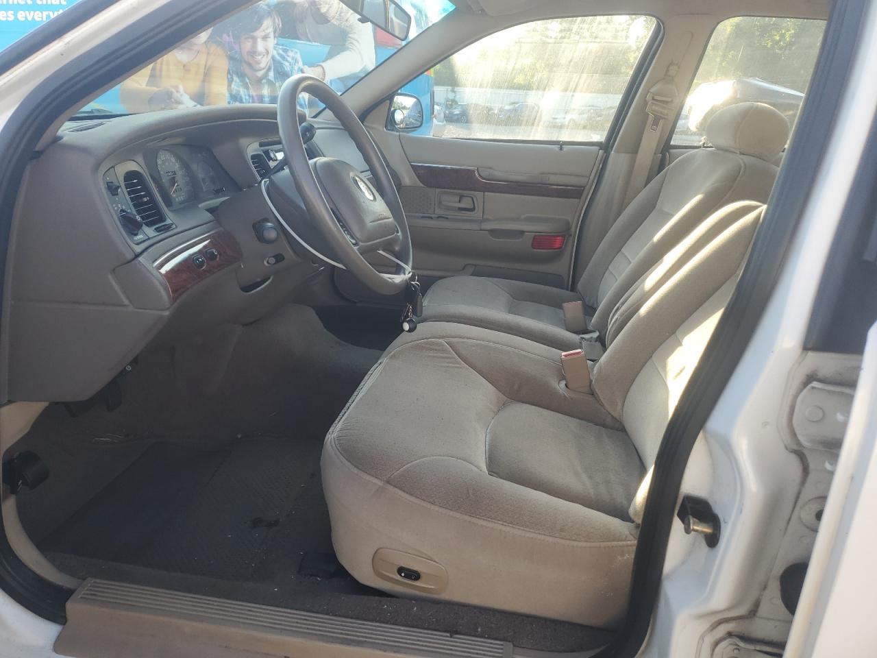 2002 Mercury Grand Marquis Gs White vin: 2MEFM74W02X656272