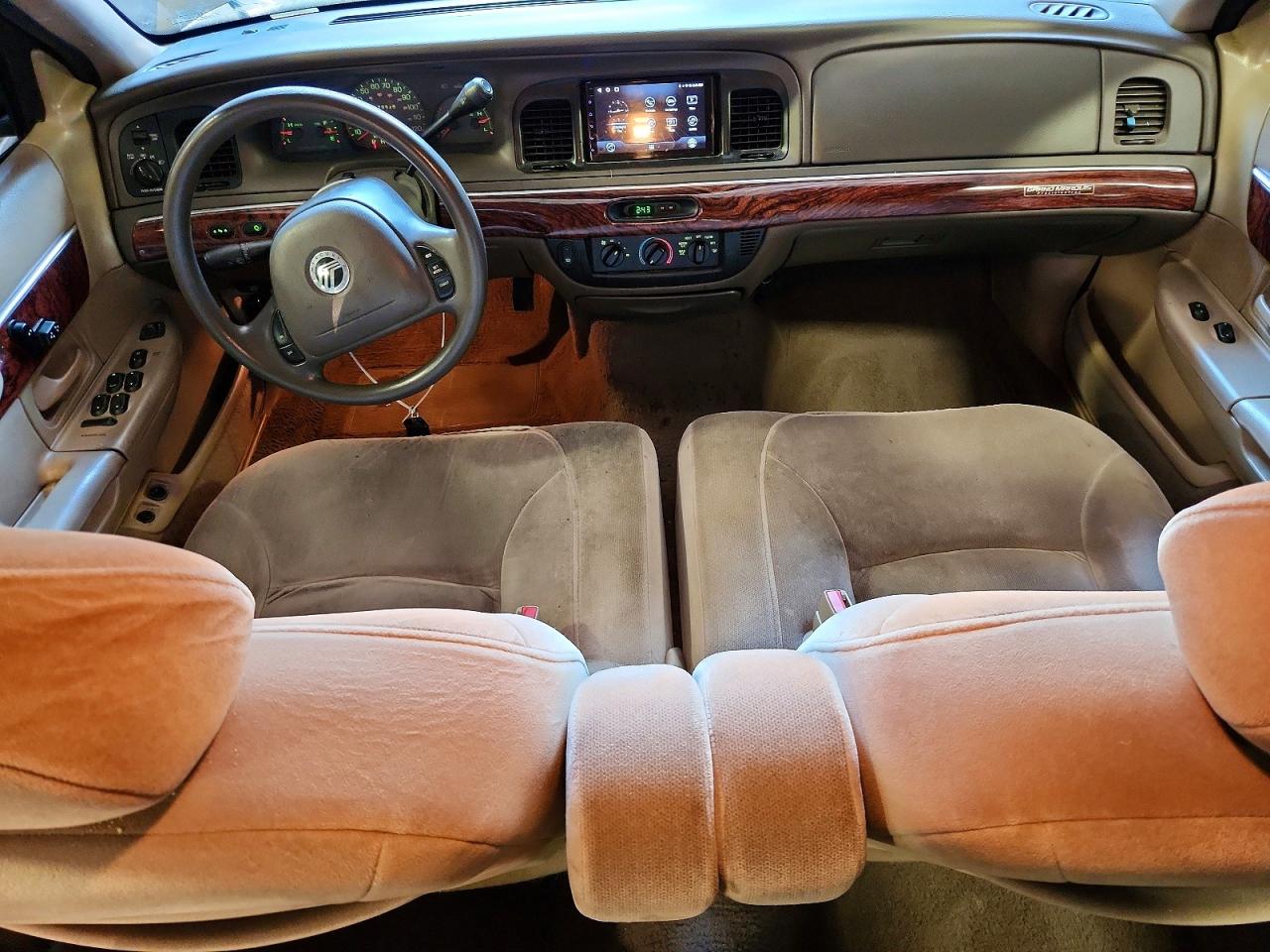 2002 Mercury Grand Marquis Gs Beige vin: 2MEFM74W02X664503