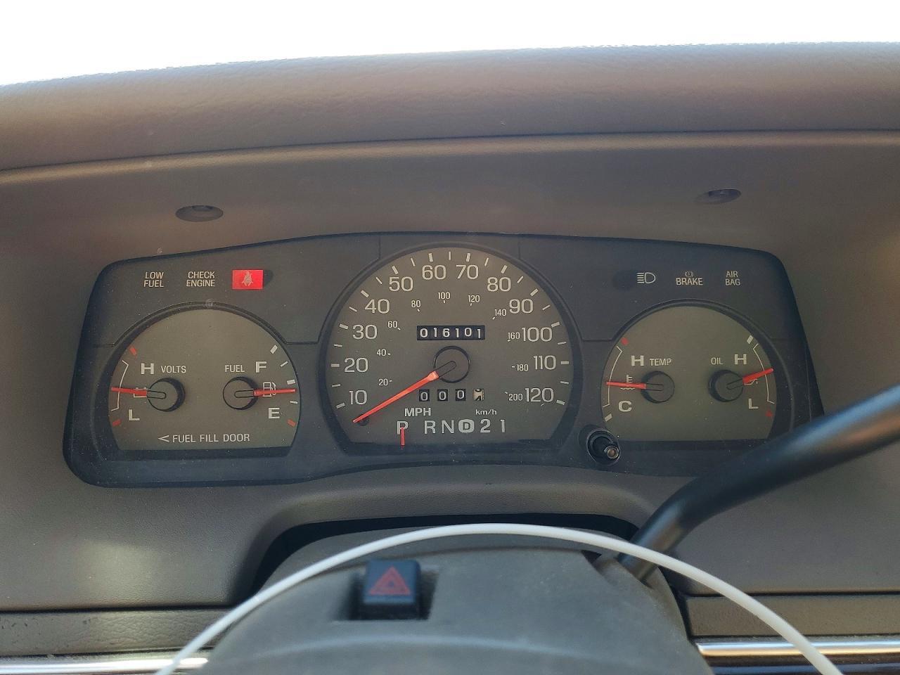 2003 Mercury Grand Marquis Gs Green vin: 2MEFM74W03X627226