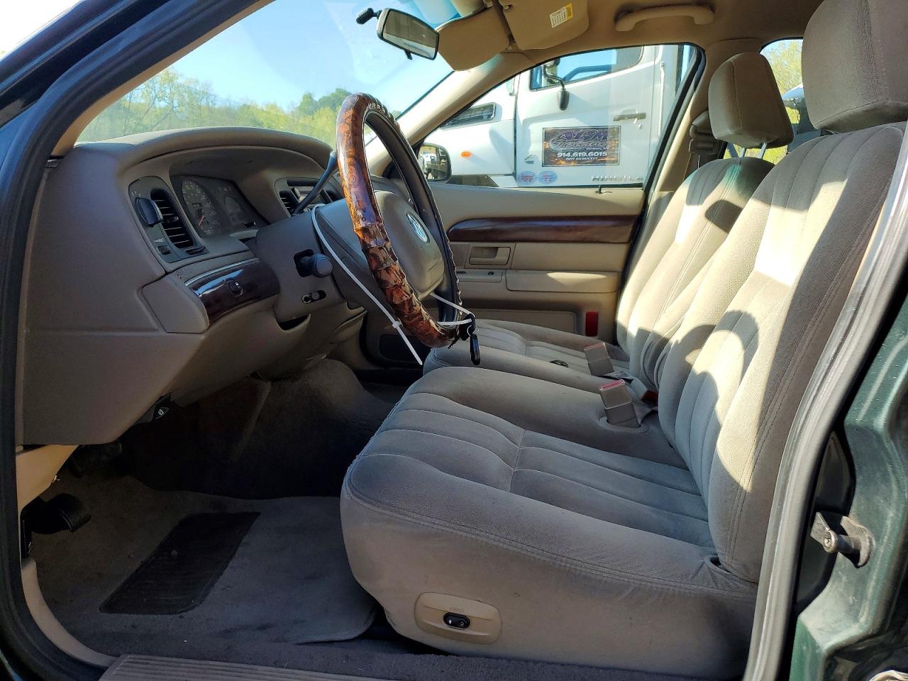 2003 Mercury Grand Marquis Gs Green vin: 2MEFM74W03X627226