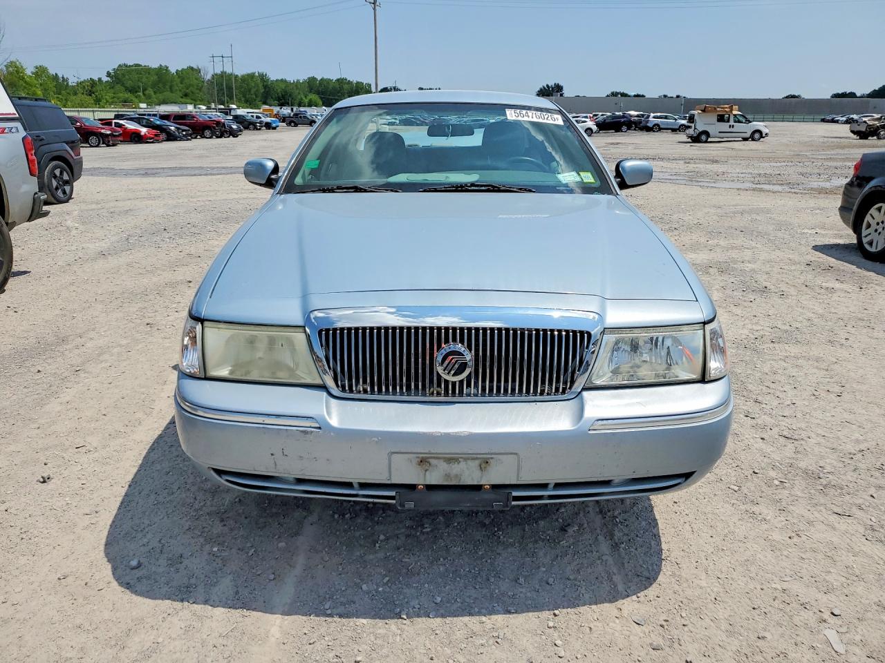 2005 Mercury Grand Marquis Gs Blue vin: 2MEFM74W05X643252
