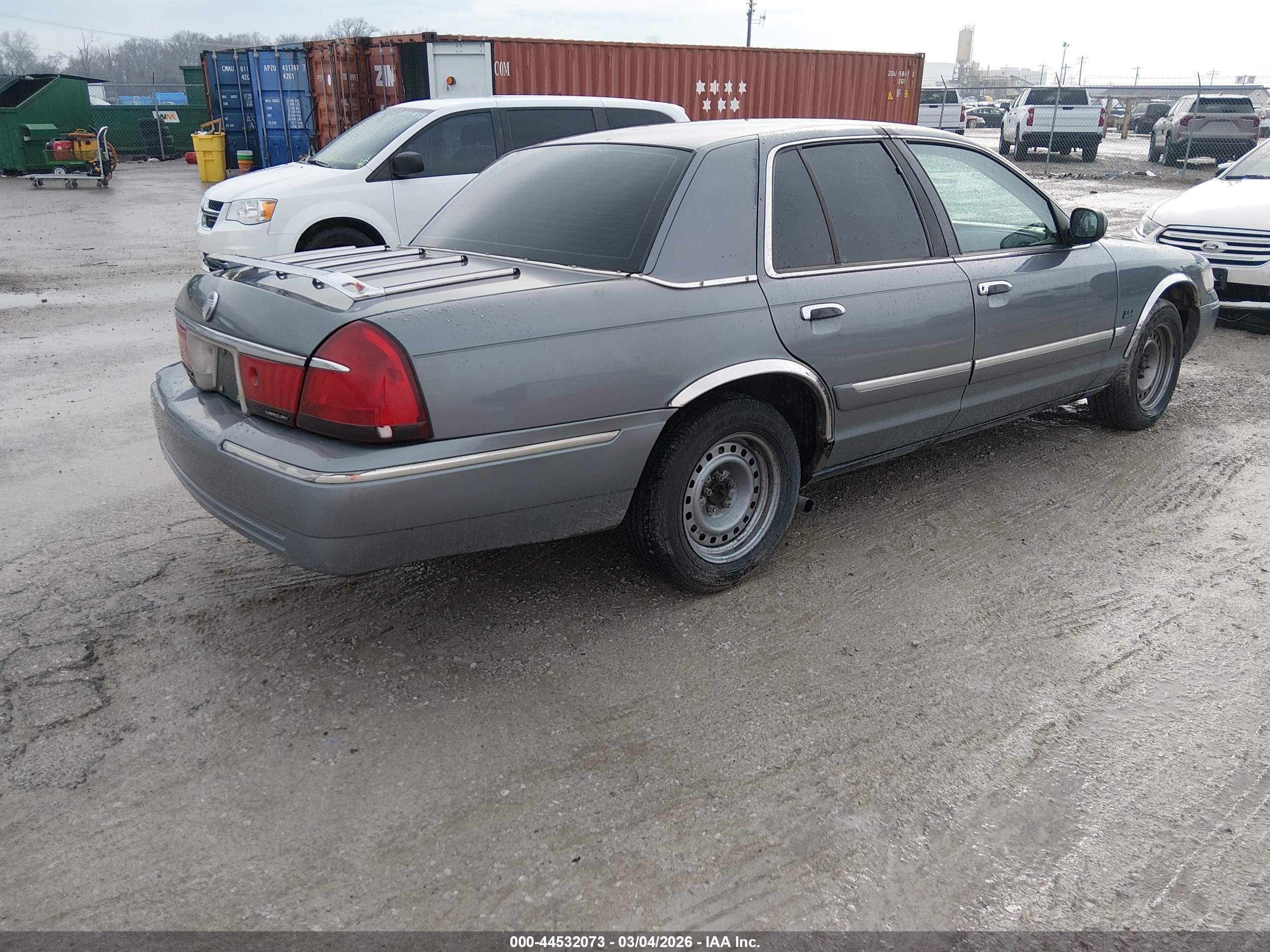 1998 Mercury Grand Marquis   Blue vin: 2MEFM74W0WX602105