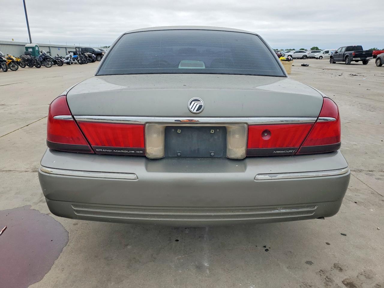 1999 Mercury Grand Marquis Gs Gray vin: 2MEFM74W0XX665495