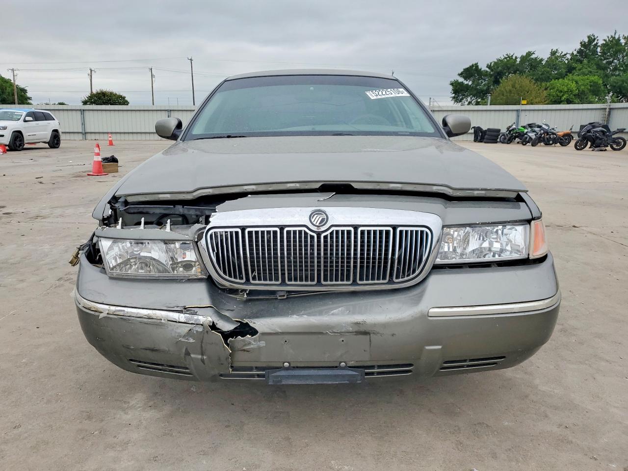 1999 Mercury Grand Marquis Gs Gray vin: 2MEFM74W0XX665495