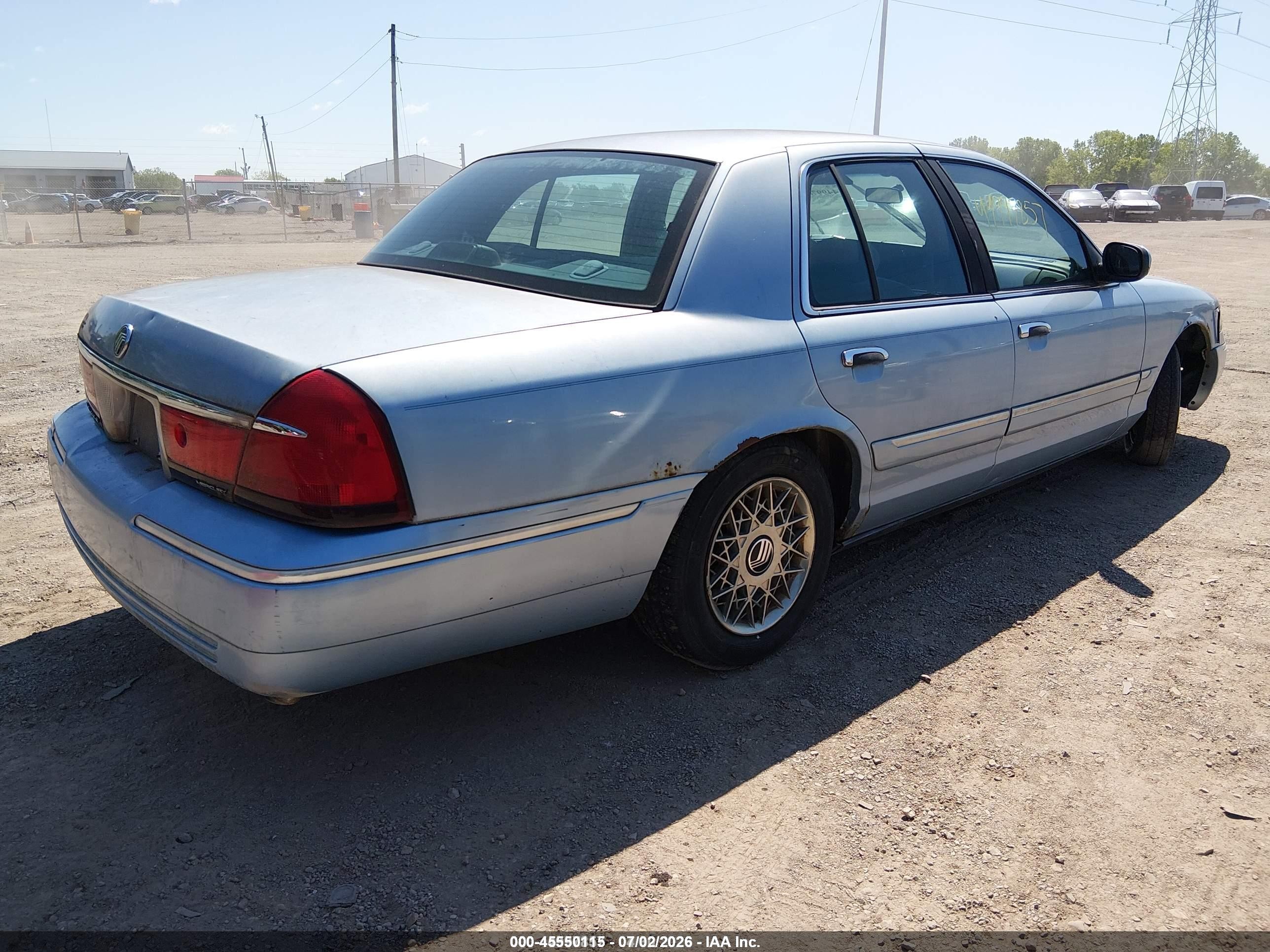 2000 Mercury Grand Marquis Gs Blue vin: 2MEFM74W0YX627167