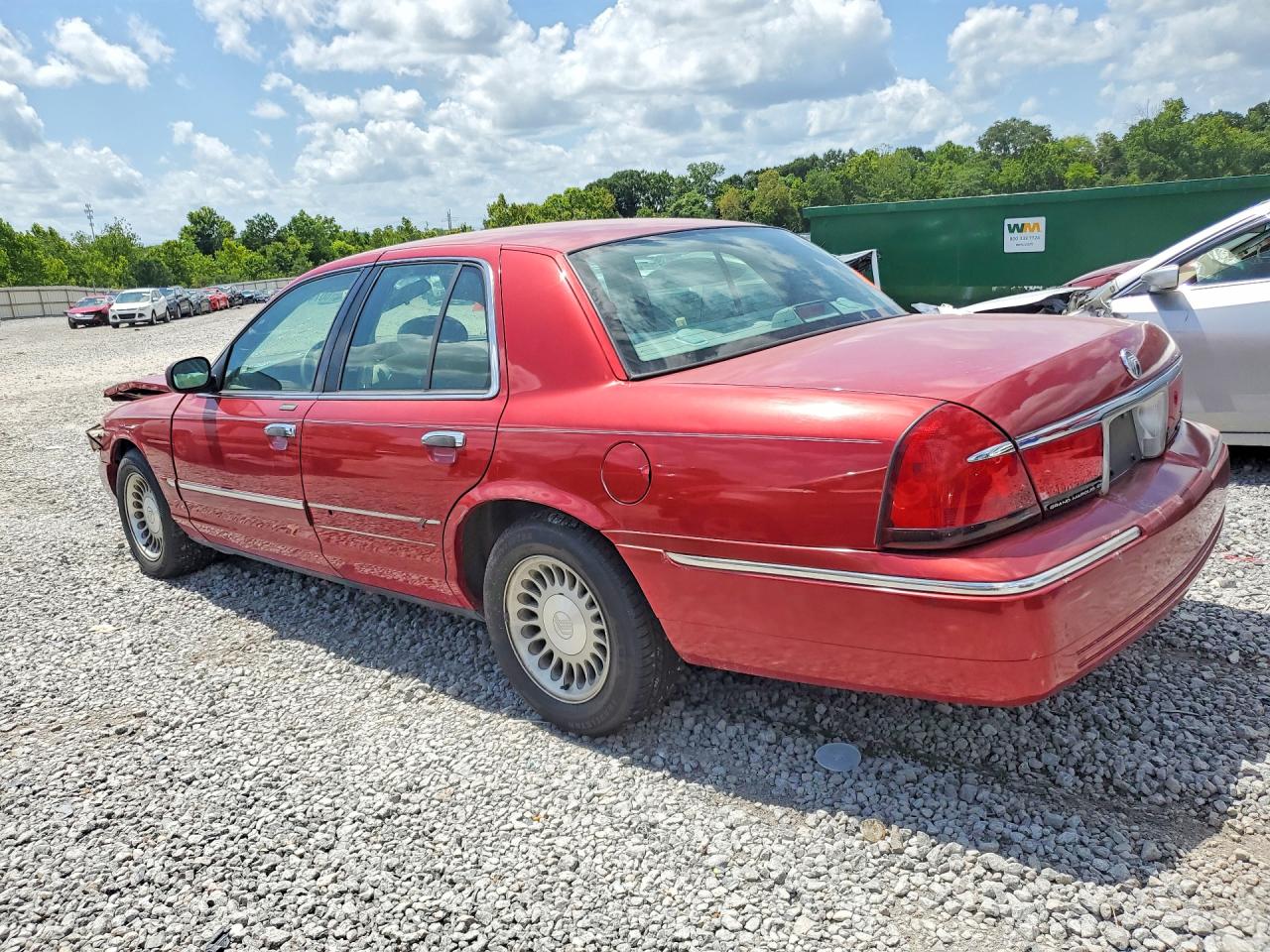 2000 Mercury Grand Marquis Gs Burgundy vin: 2MEFM74W0YX662811