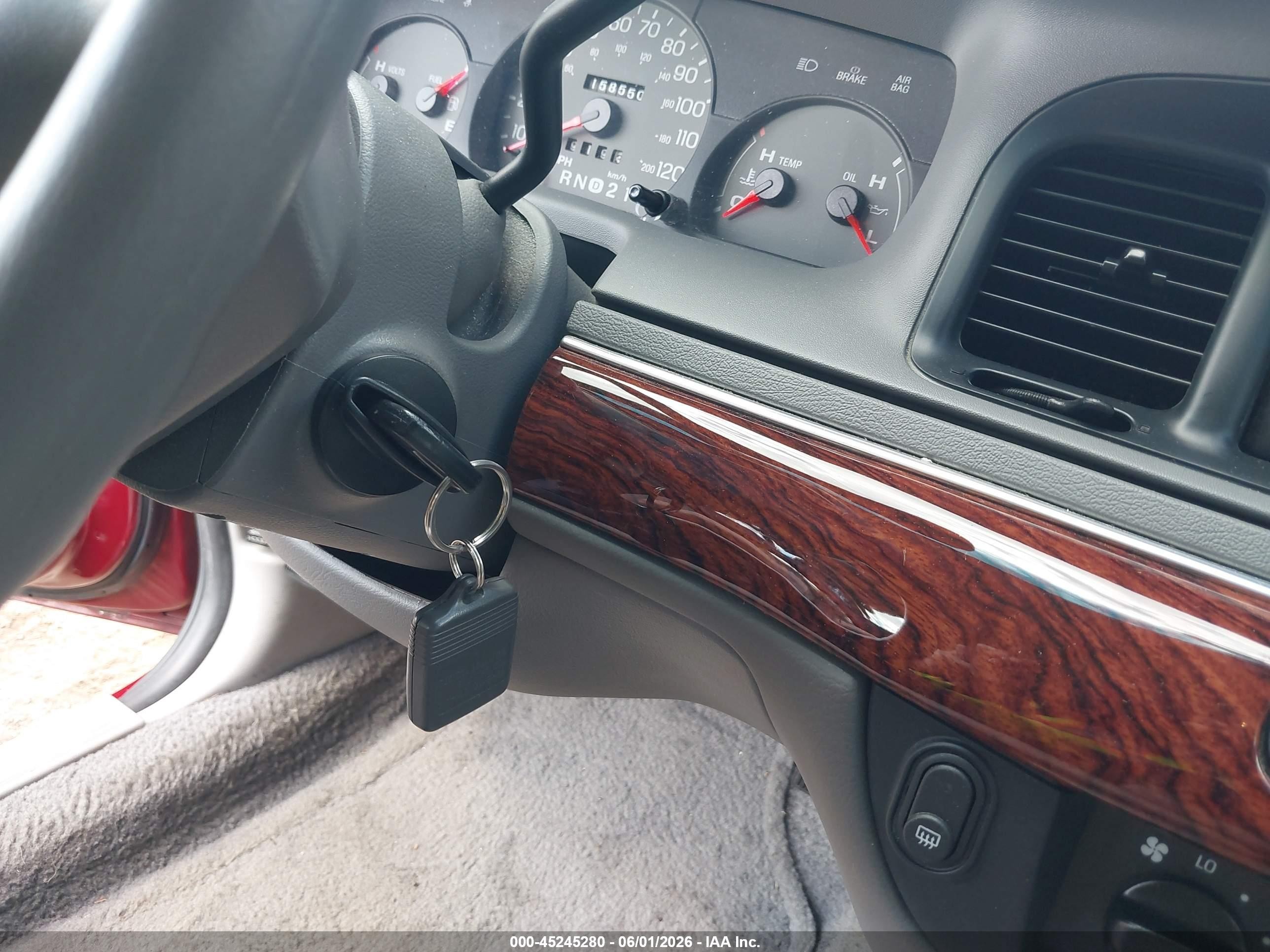 2001 Mercury Grand Marquis Gs Red vin: 2MEFM74W11X657350