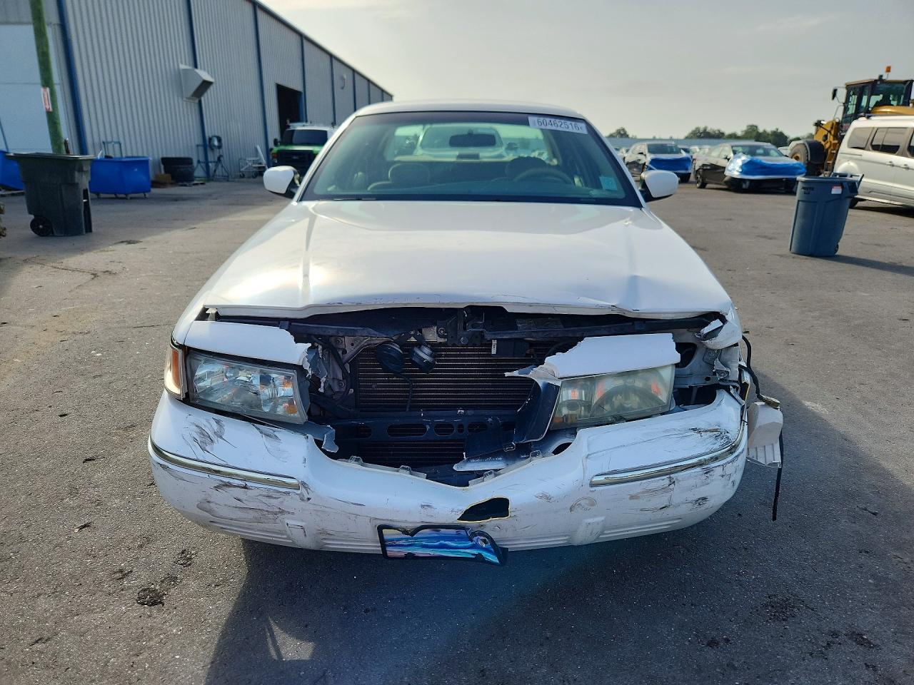 2002 Mercury Grand Marquis Gs White vin: 2MEFM74W12X601815