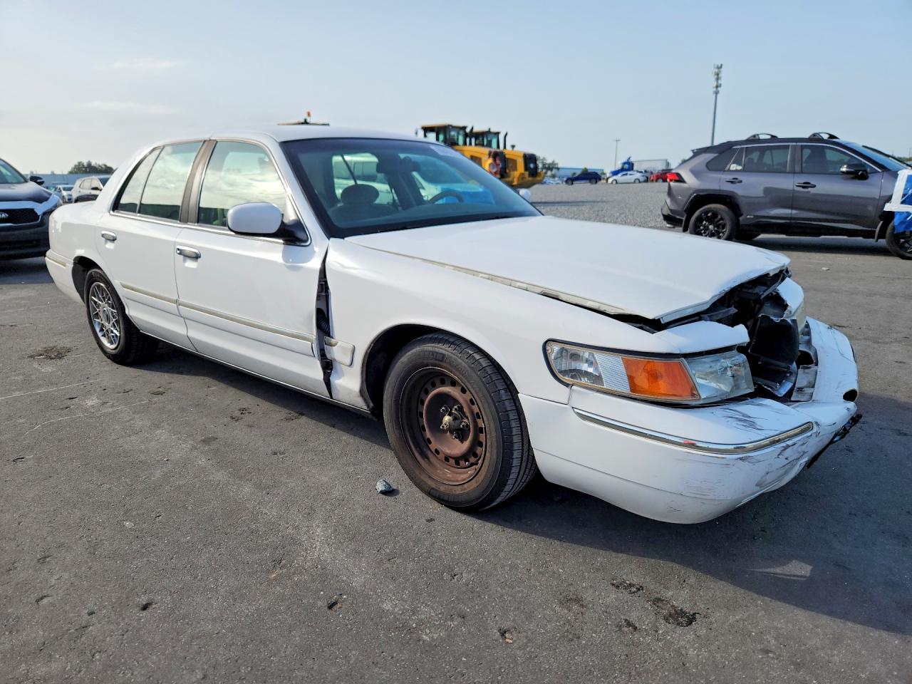 2002 Mercury Grand Marquis Gs White vin: 2MEFM74W12X601815