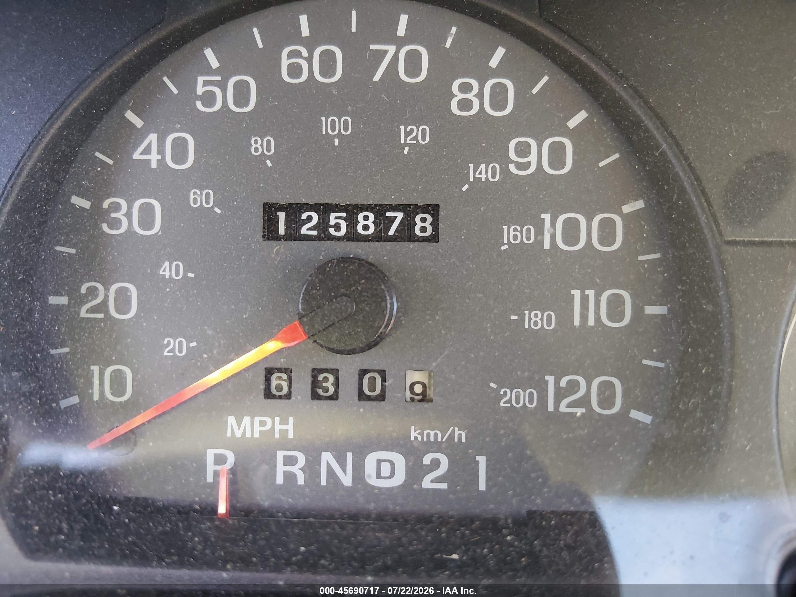 2004 Mercury Grand Marquis Gs White vin: 2MEFM74W14X617967