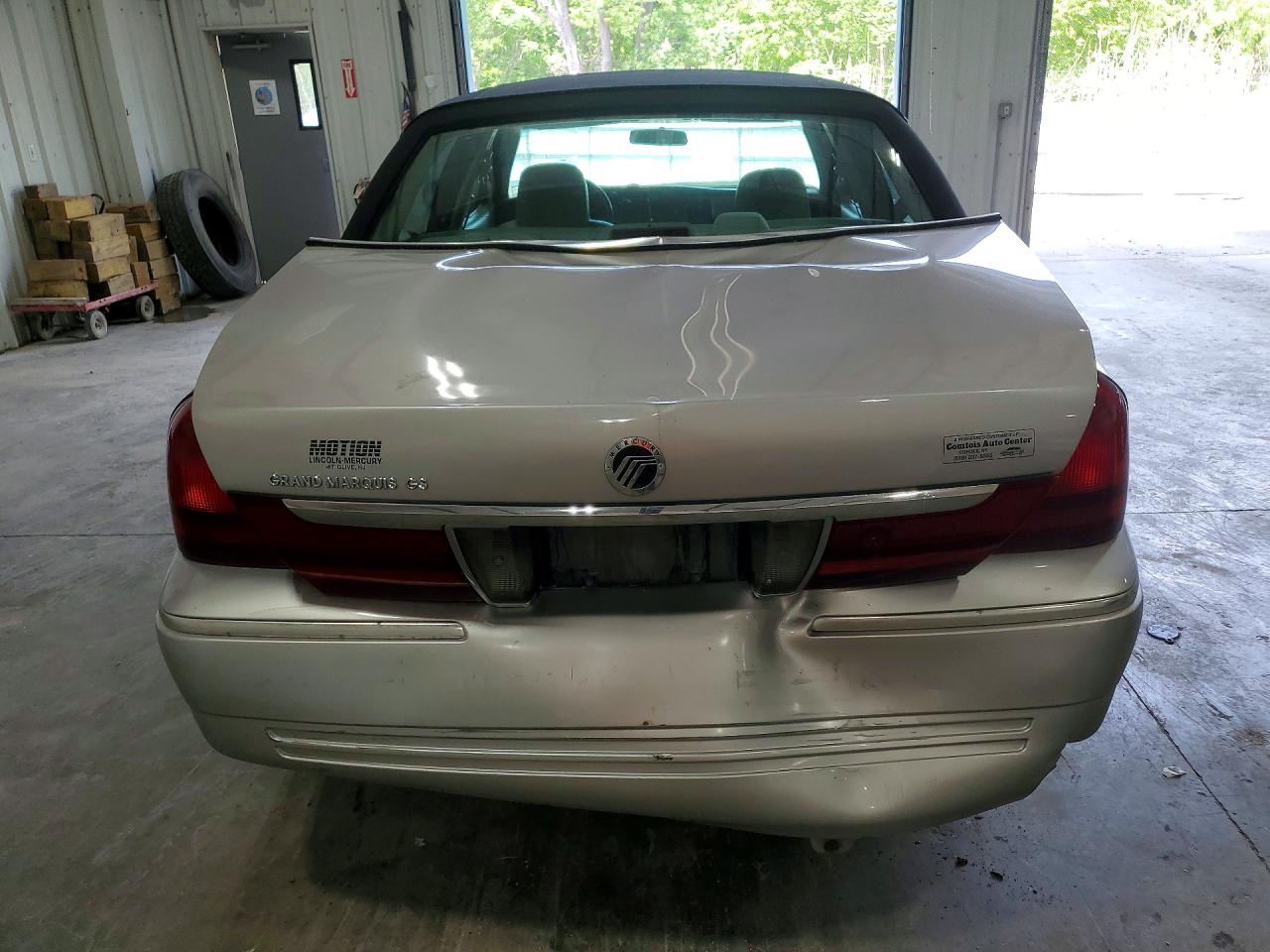 2004 Mercury Grand Marquis Gs Silver vin: 2MEFM74W14X645333