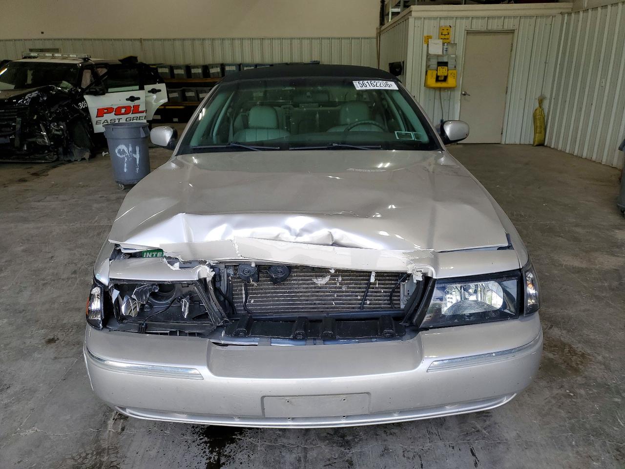 2004 Mercury Grand Marquis Gs Silver vin: 2MEFM74W14X645333