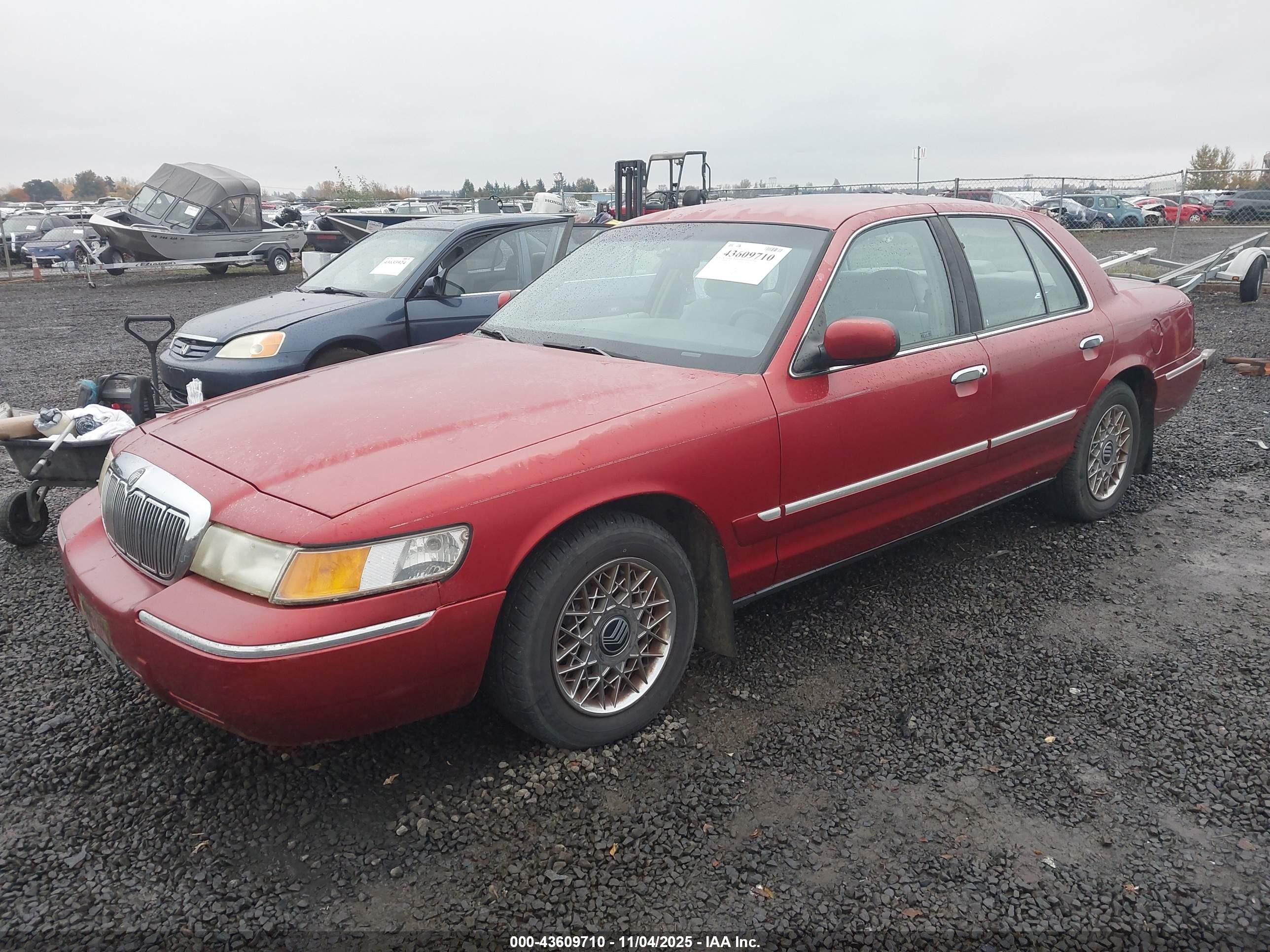 1998 Mercury Grand Marquis   Red vin: 2MEFM74W1WX612030