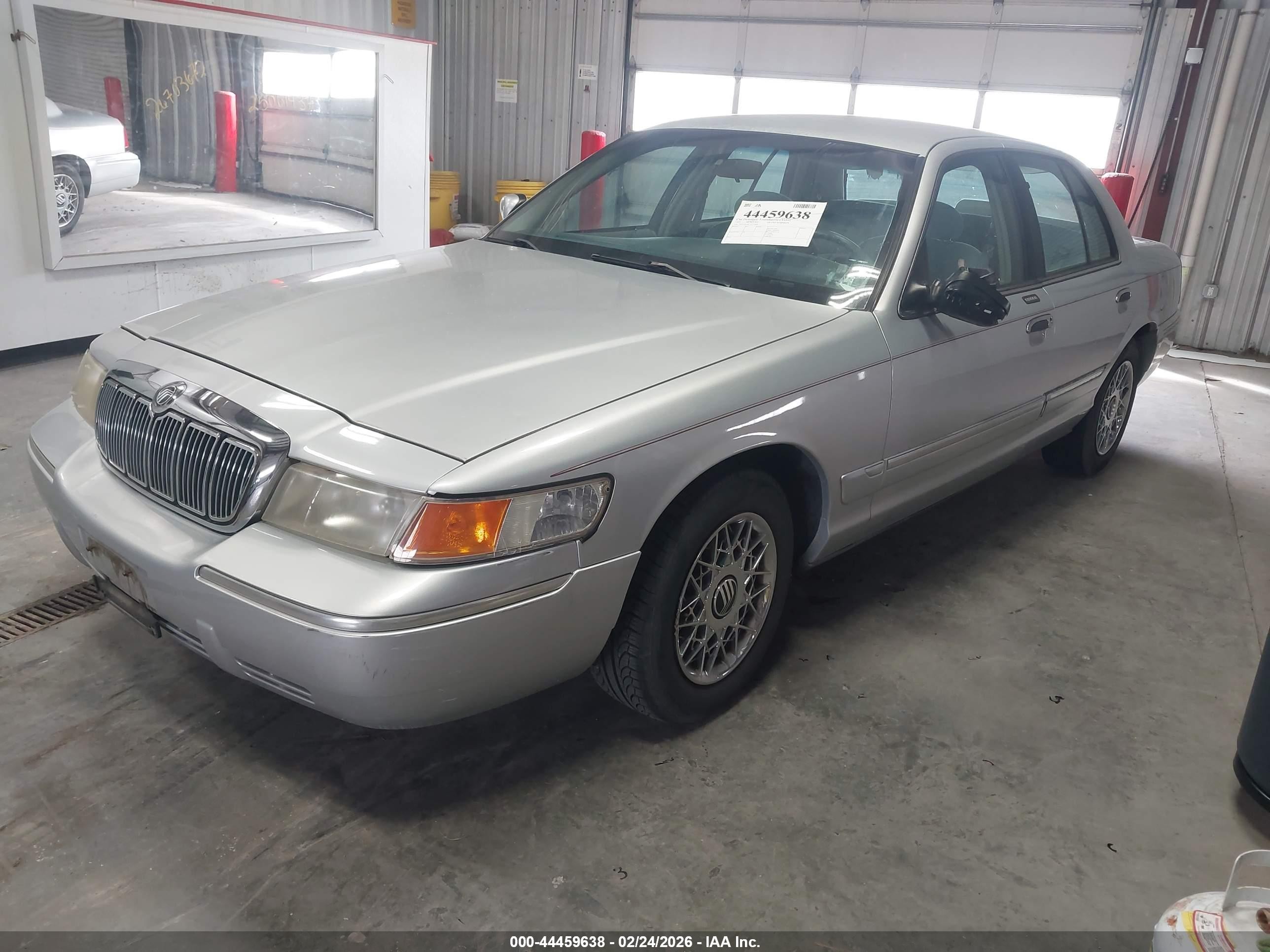 1999 Mercury Grand Marquis Gs Silver vin: 2MEFM74W1XX735604