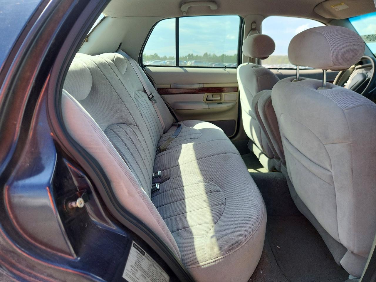 2000 Mercury Grand Marquis Gs Blue vin: 2MEFM74W1YX743039