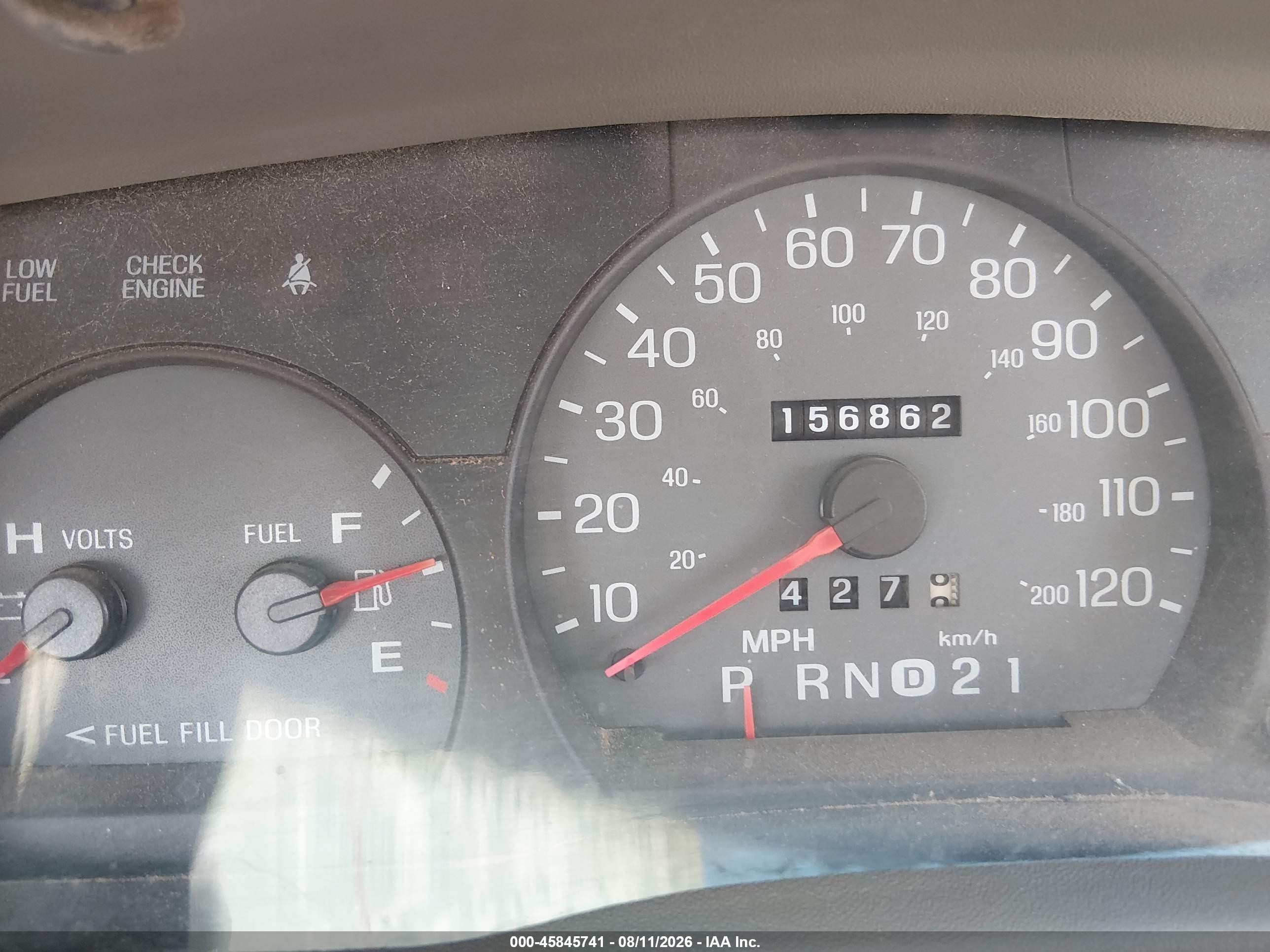2003 Mercury Grand Marquis Gs Beige vin: 2MEFM74W23X637823