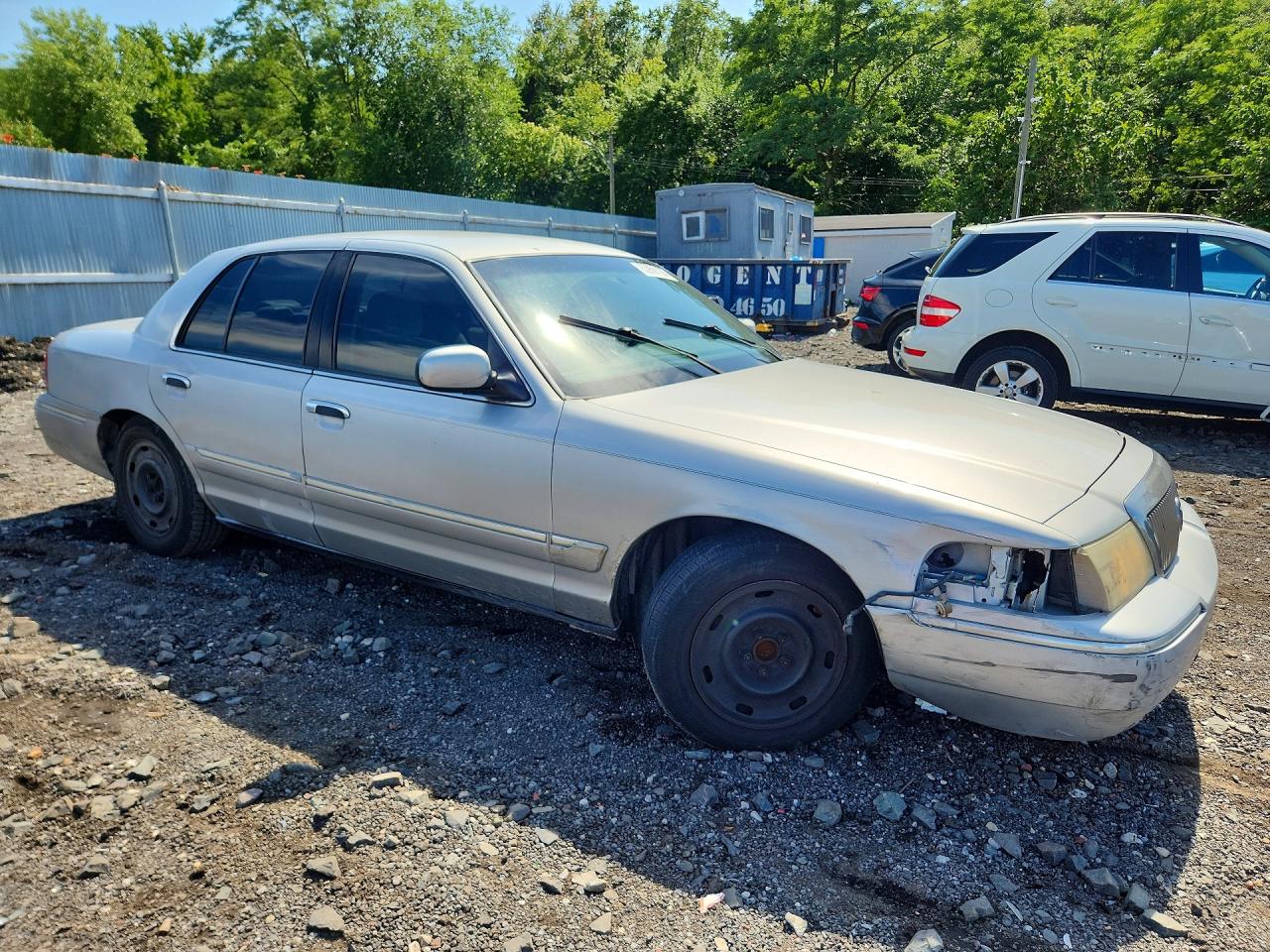 2003 Mercury Grand Marquis Gs Silver vin: 2MEFM74W23X647686