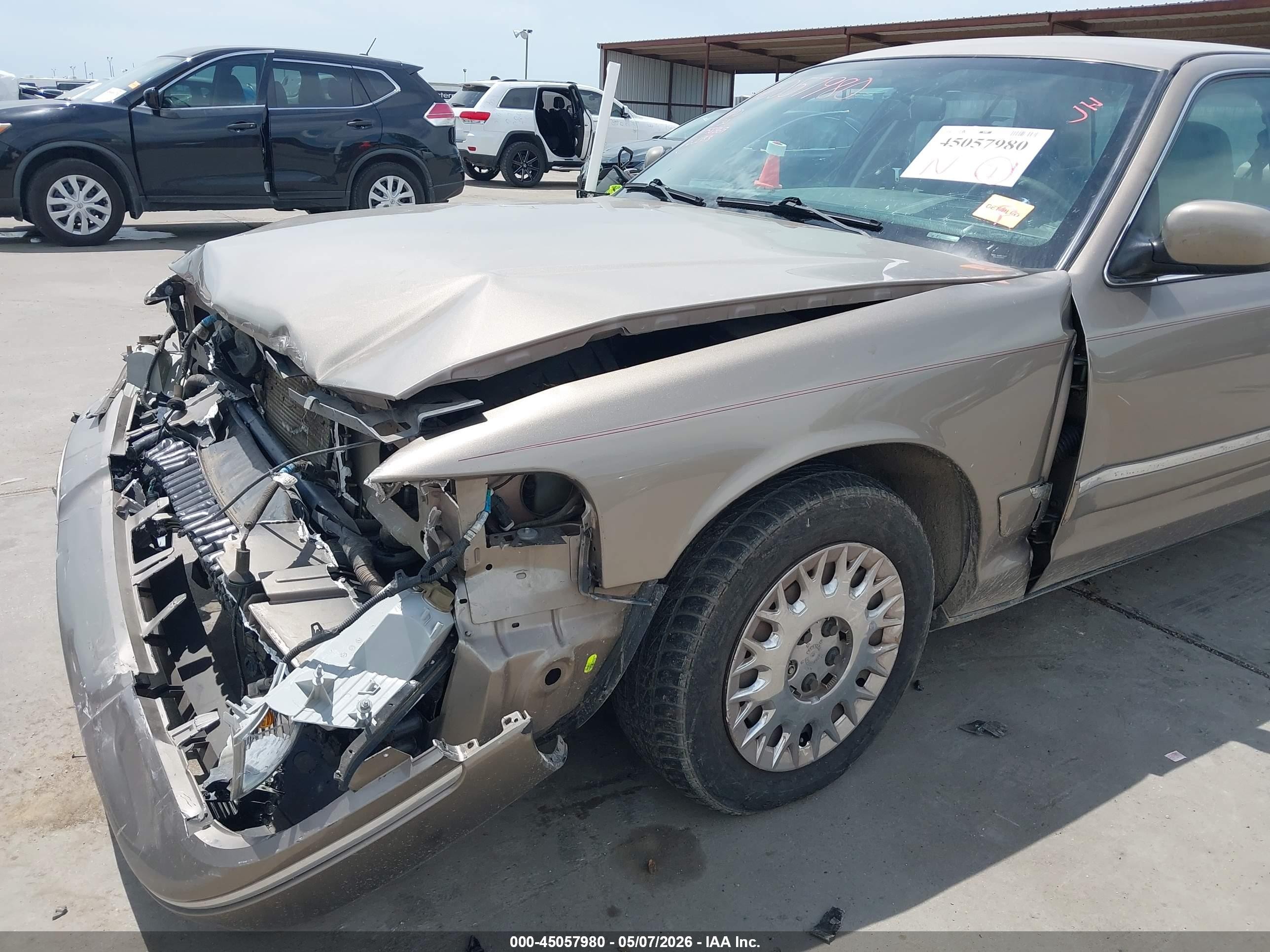 2004 Mercury Grand Marquis Gs Brown vin: 2MEFM74W24X630033